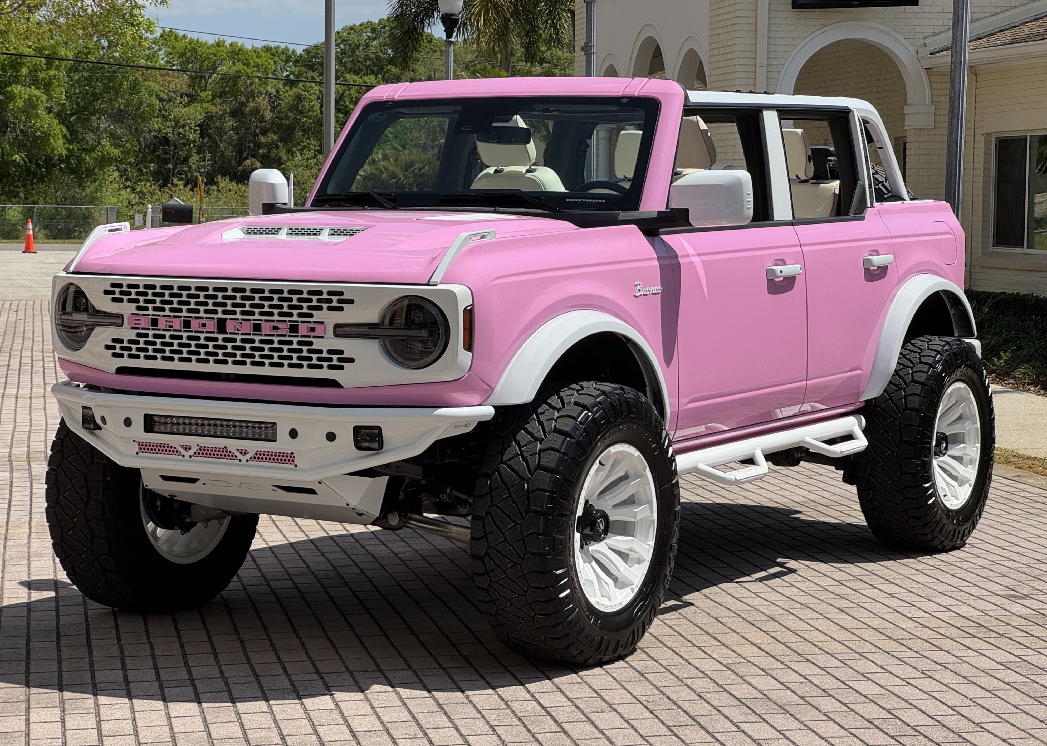 2024 Ford Bronco Pink Hard Top Custom Lifted