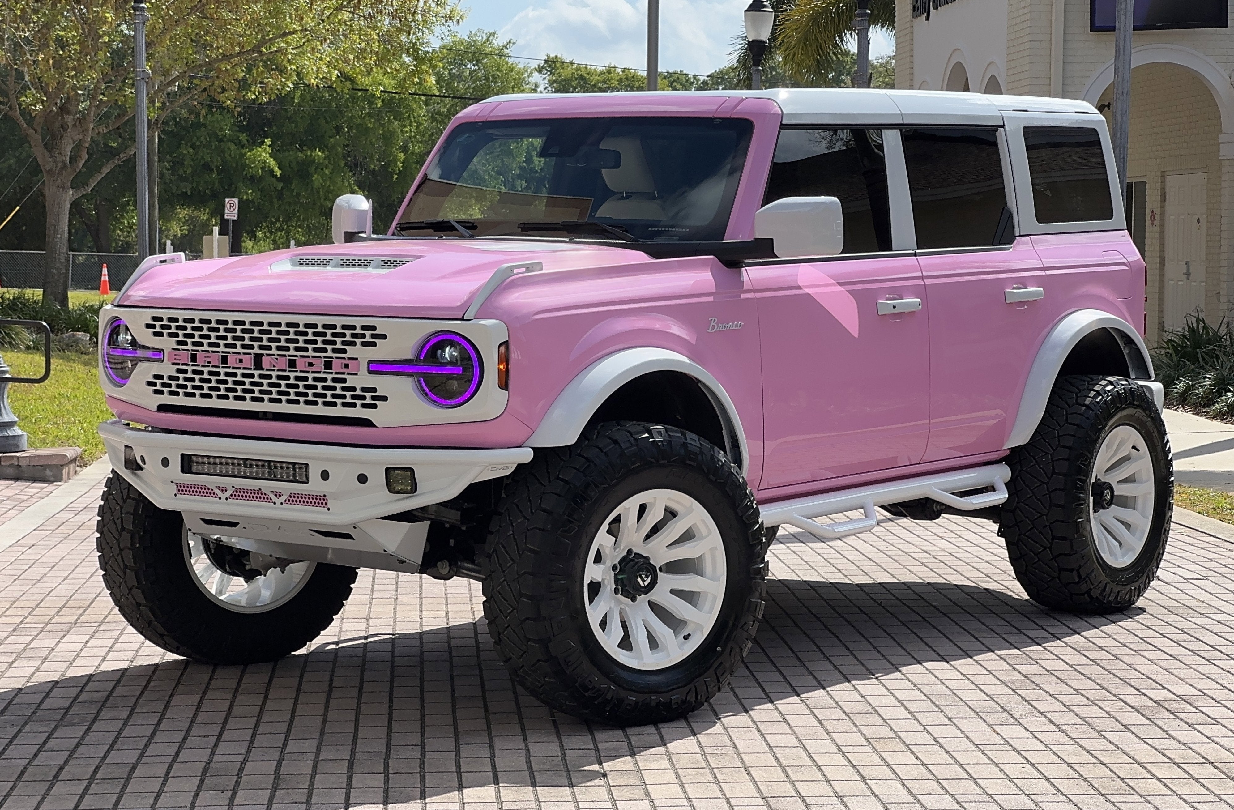 2024 Ford Bronco Pink Hard Top Custom Lifted