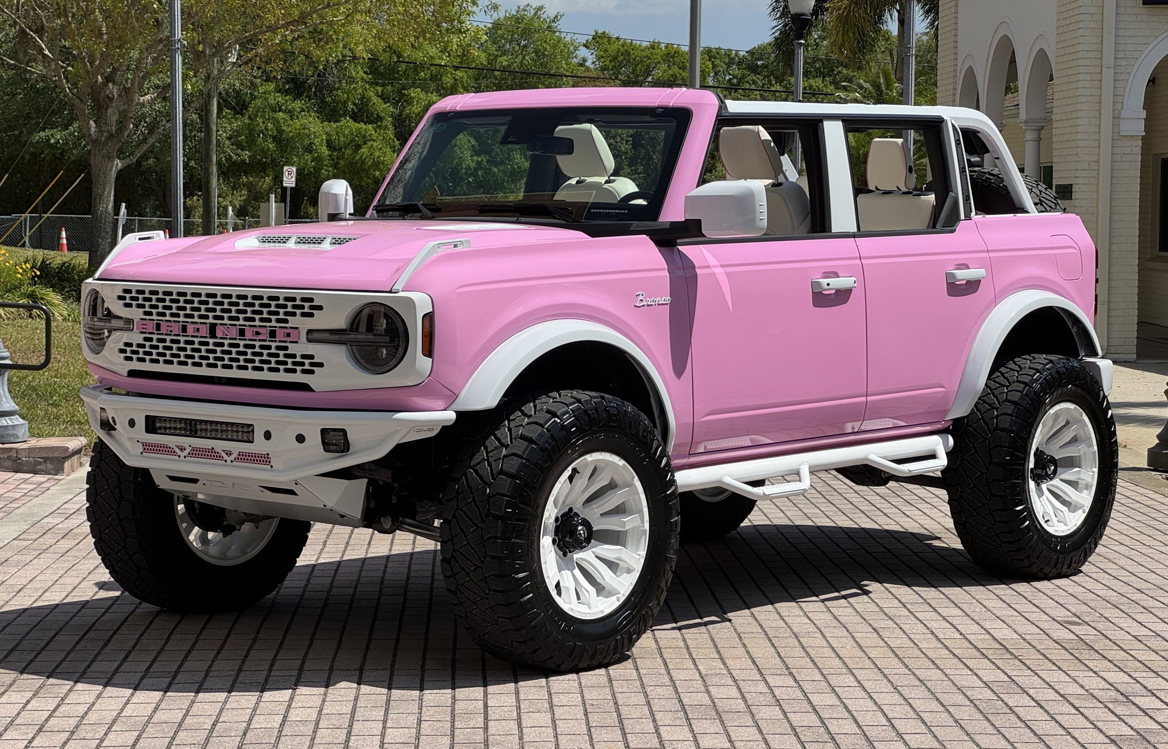 2024 Ford Bronco Pink Hard Top Custom Lifted