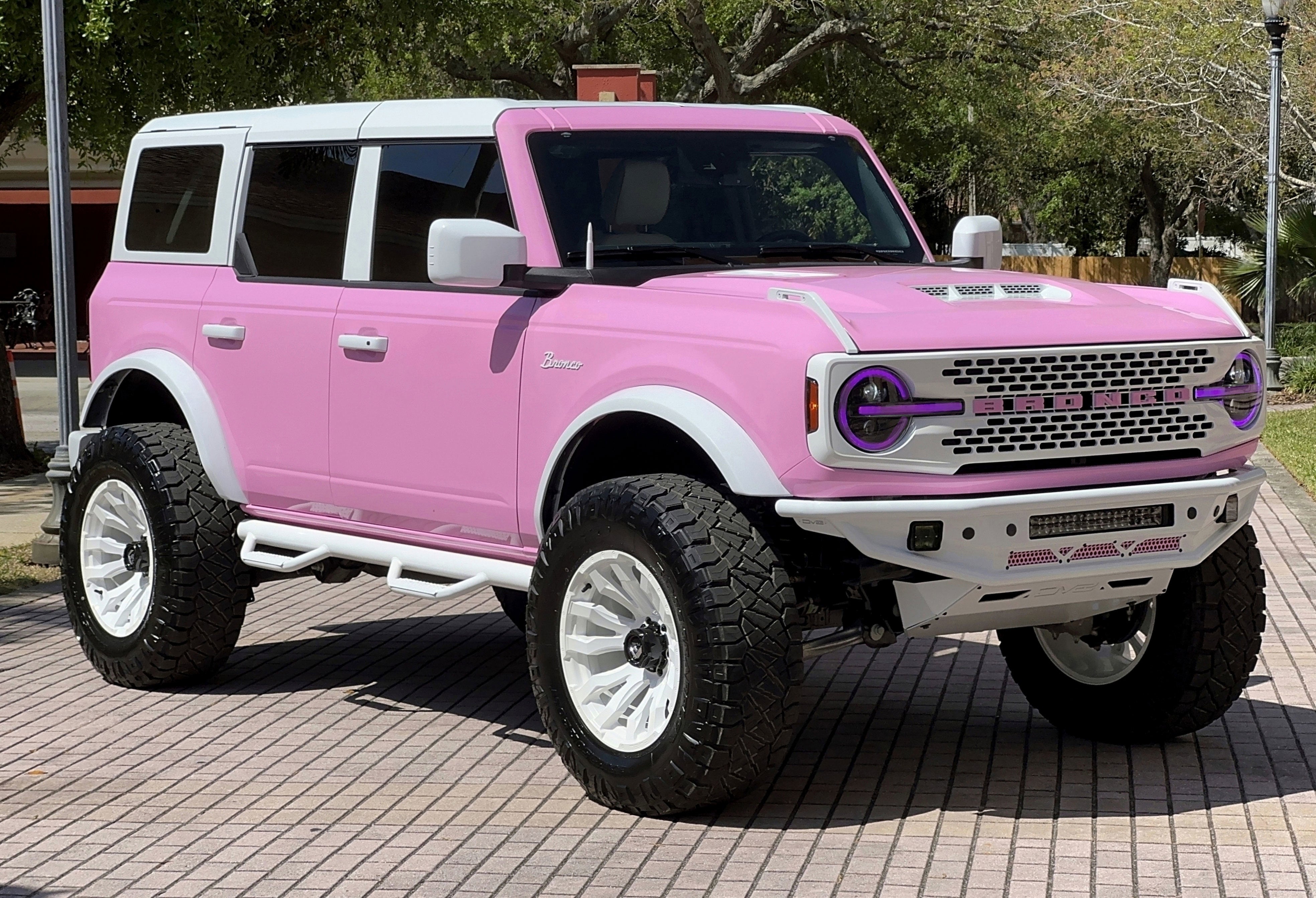 2024 Ford Bronco Pink Hard Top Custom Lifted