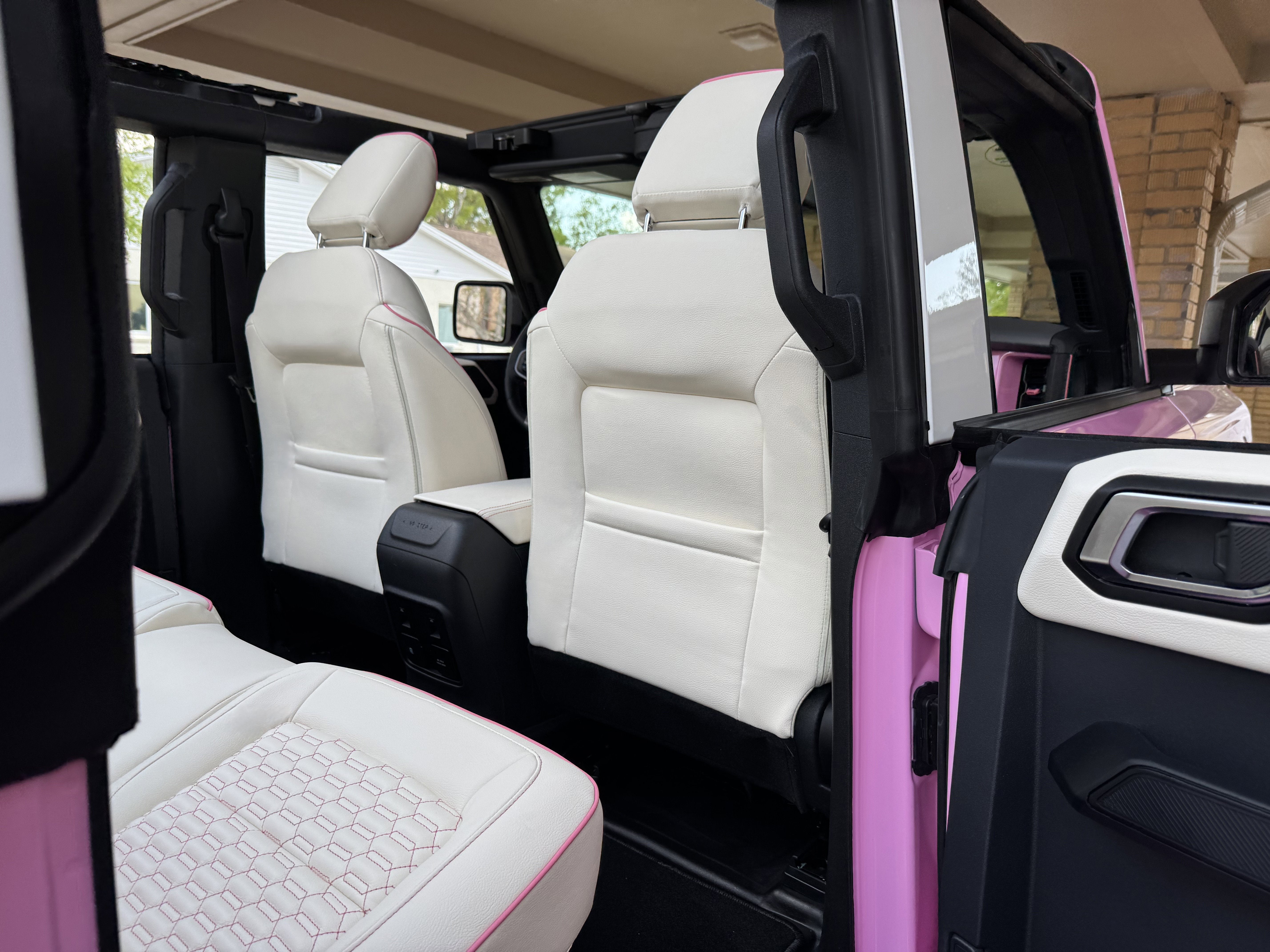 2024 Ford Bronco Pink Hard Top Custom Lifted