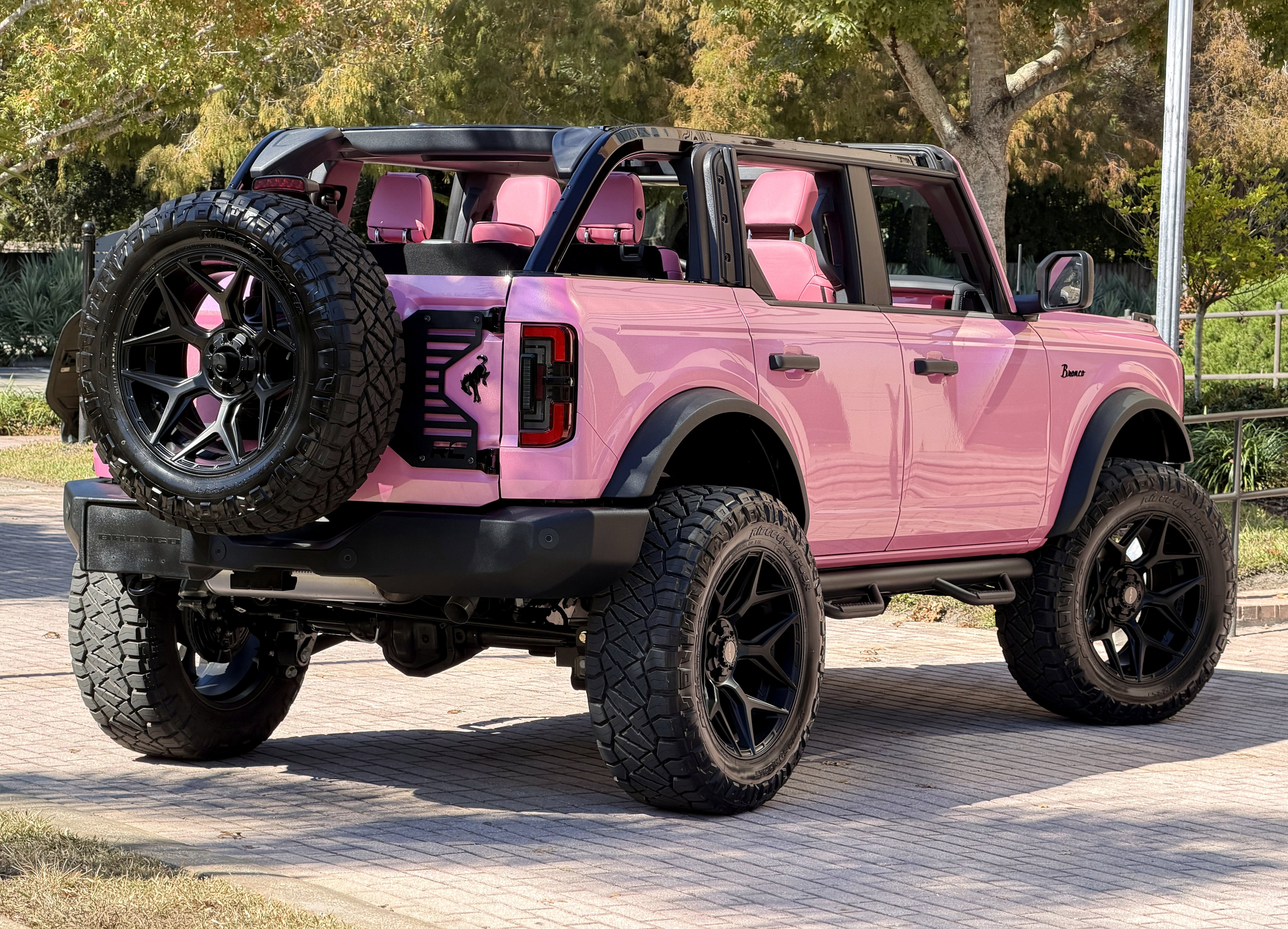 2025 Ford Bronco Pink Custom Lifted Hard Top Big Bend