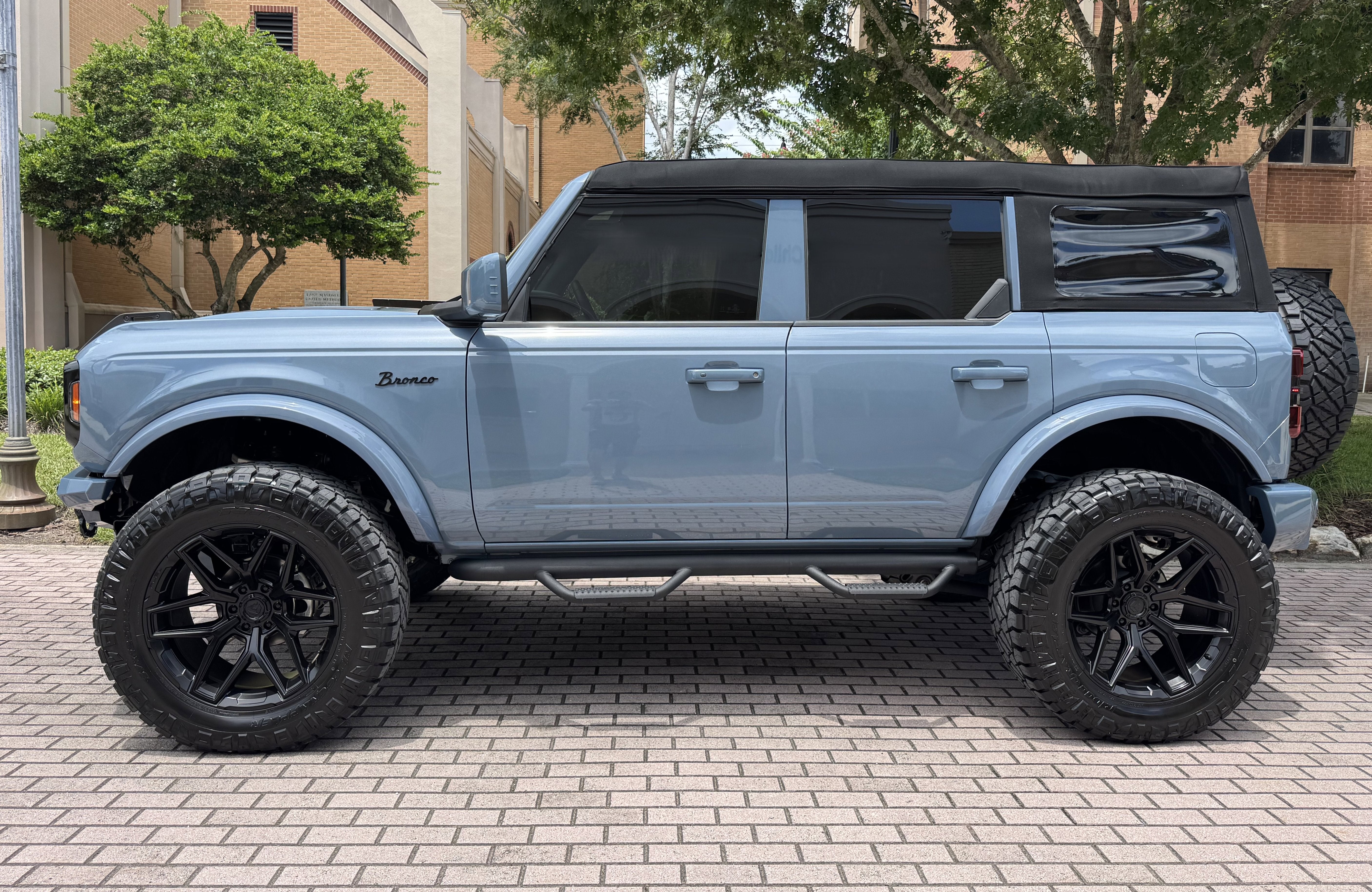 2024 Ford Bronco Big Bend 4x4 Custom Lifted