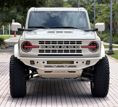 2026 Ford Bronco Wimbledon White Retro Big Bend Custom Lifted