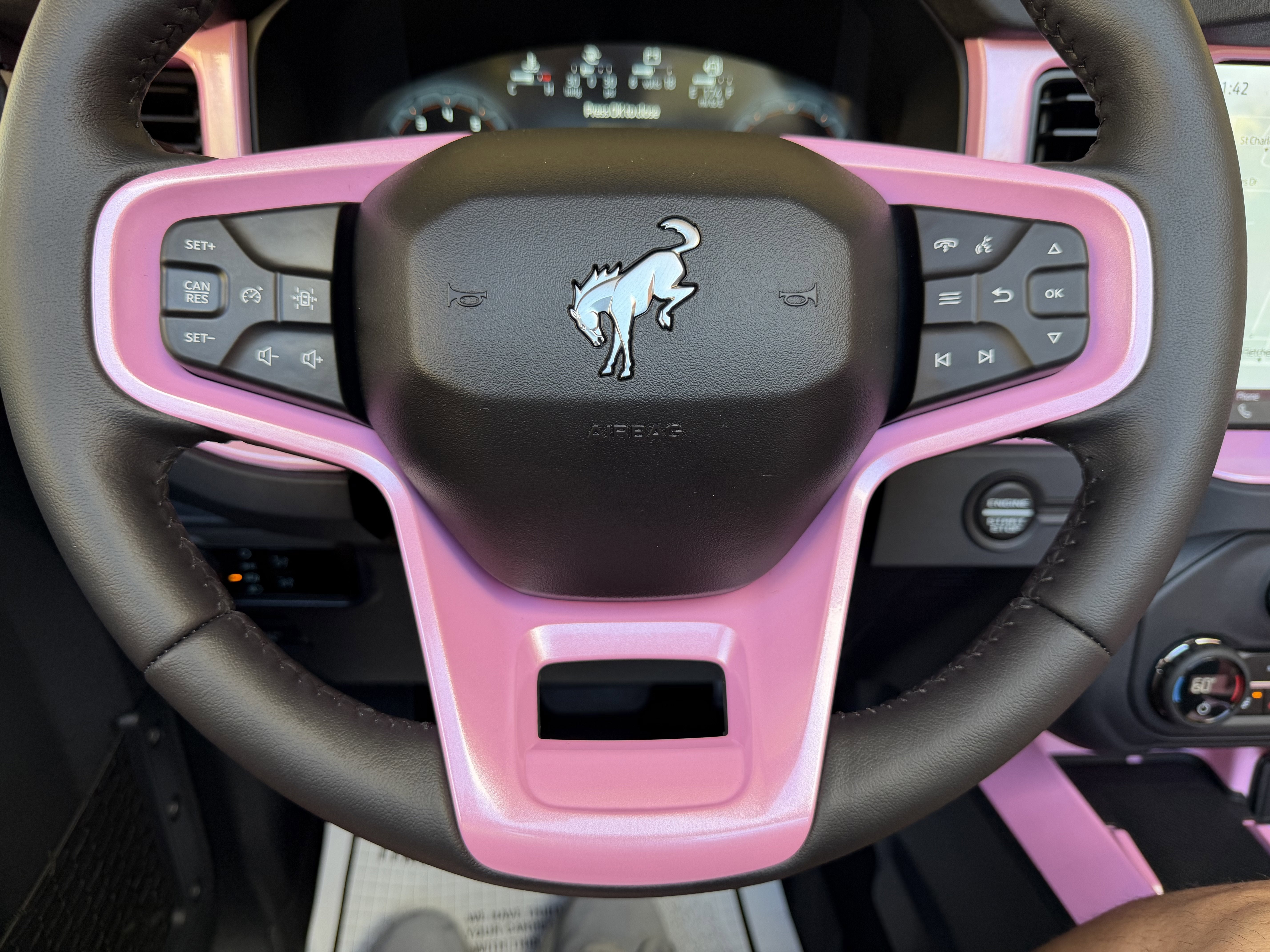 2025 Ford Bronco Pearl Pink Outer Banks Retro Hard Top Custom Lifted