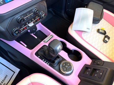 2026 Ford Bronco Custom Pearl Pink Retro Outer Banks Hard Top