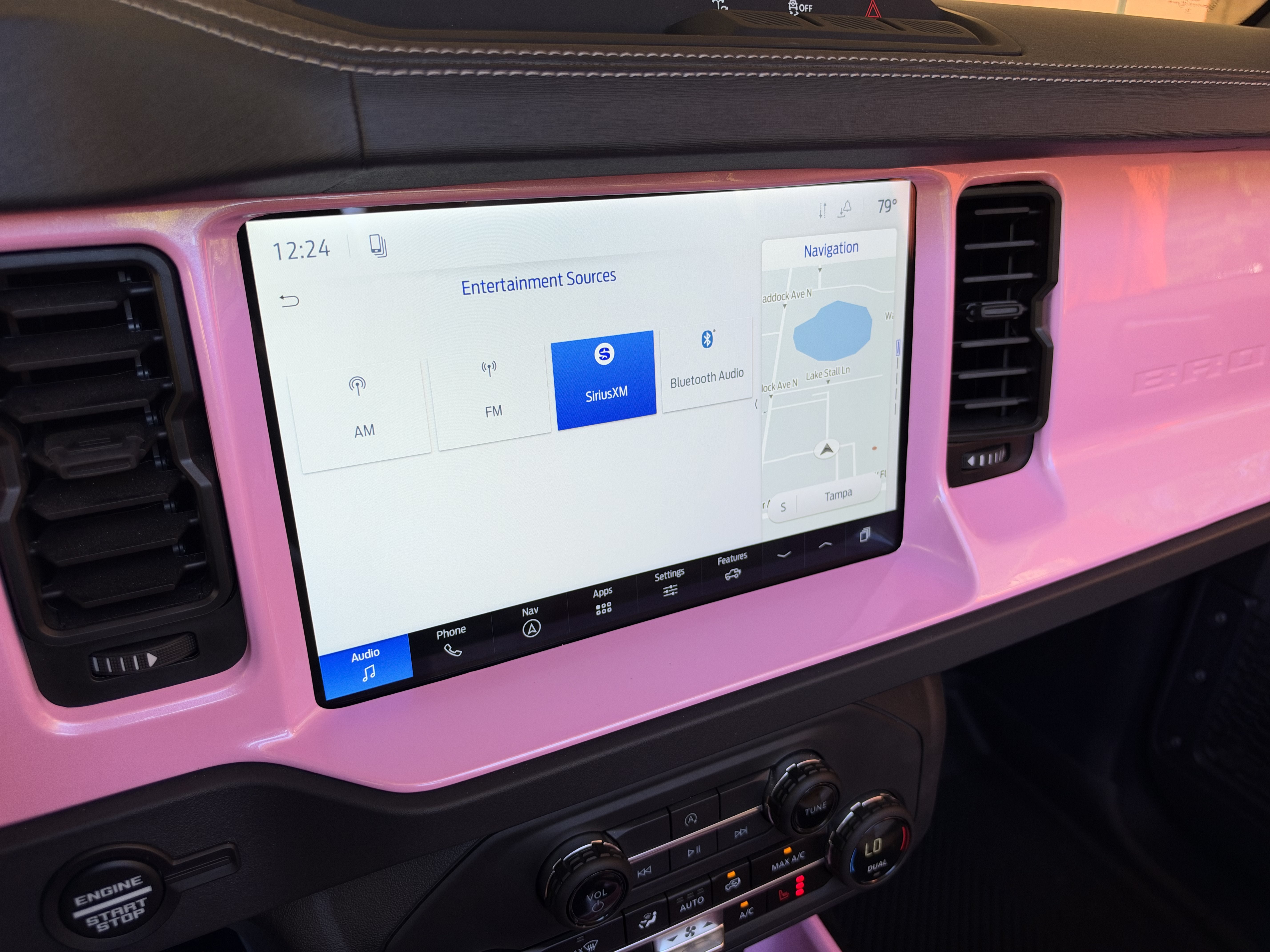 2026 Ford Bronco Custom Pearl Pink Retro Outer Banks Hard Top
