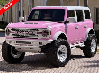 2025 Ford Bronco Custom Pearl Pink Paint Retro Outer Banks Hard Top Outer Banks