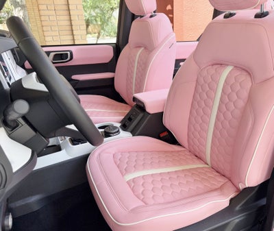 2025 Ford Bronco Custom Pearl Pink Paint Retro Outer Banks Hard Top Outer Banks