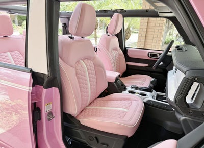 2025 Ford Bronco Custom Pearl Pink Paint Retro Outer Banks Hard Top Outer Banks