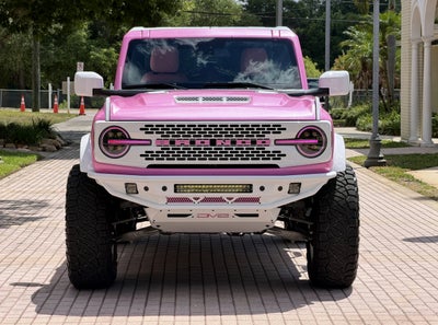 2025 Ford Bronco Custom Pearl Pink Paint Retro Outer Banks Hard Top Outer Banks