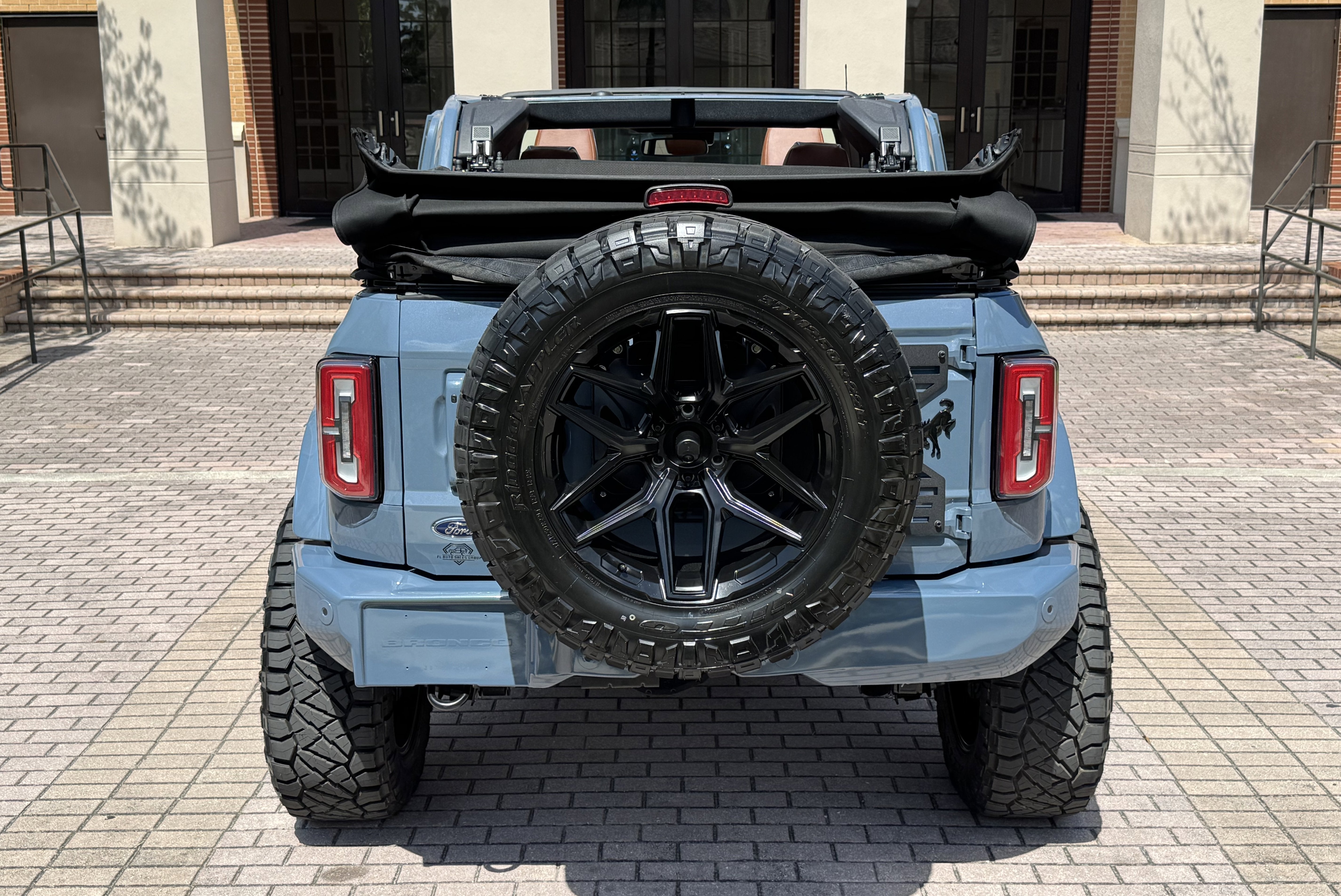 2024 Ford Bronco Outer Banks Custom Lifted