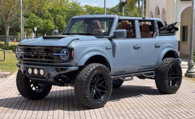 2024 Ford Bronco Outer Banks Custom Lifted