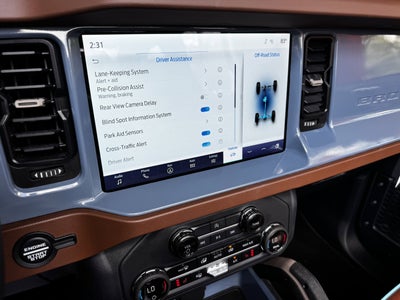 2024 Ford Bronco Outer Banks Custom Lifted