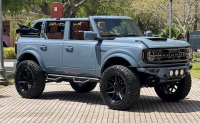 2024 Ford Bronco Outer Banks Custom Lifted