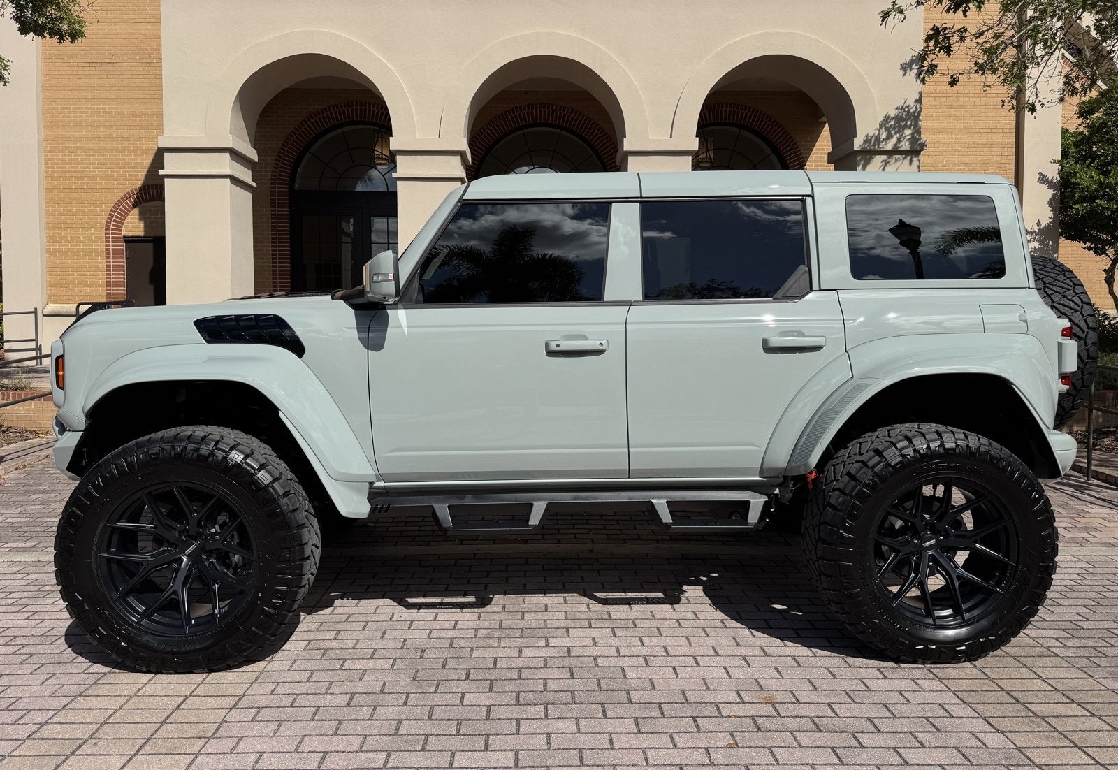 2024 Ford Bronco Raptor Luxury Package