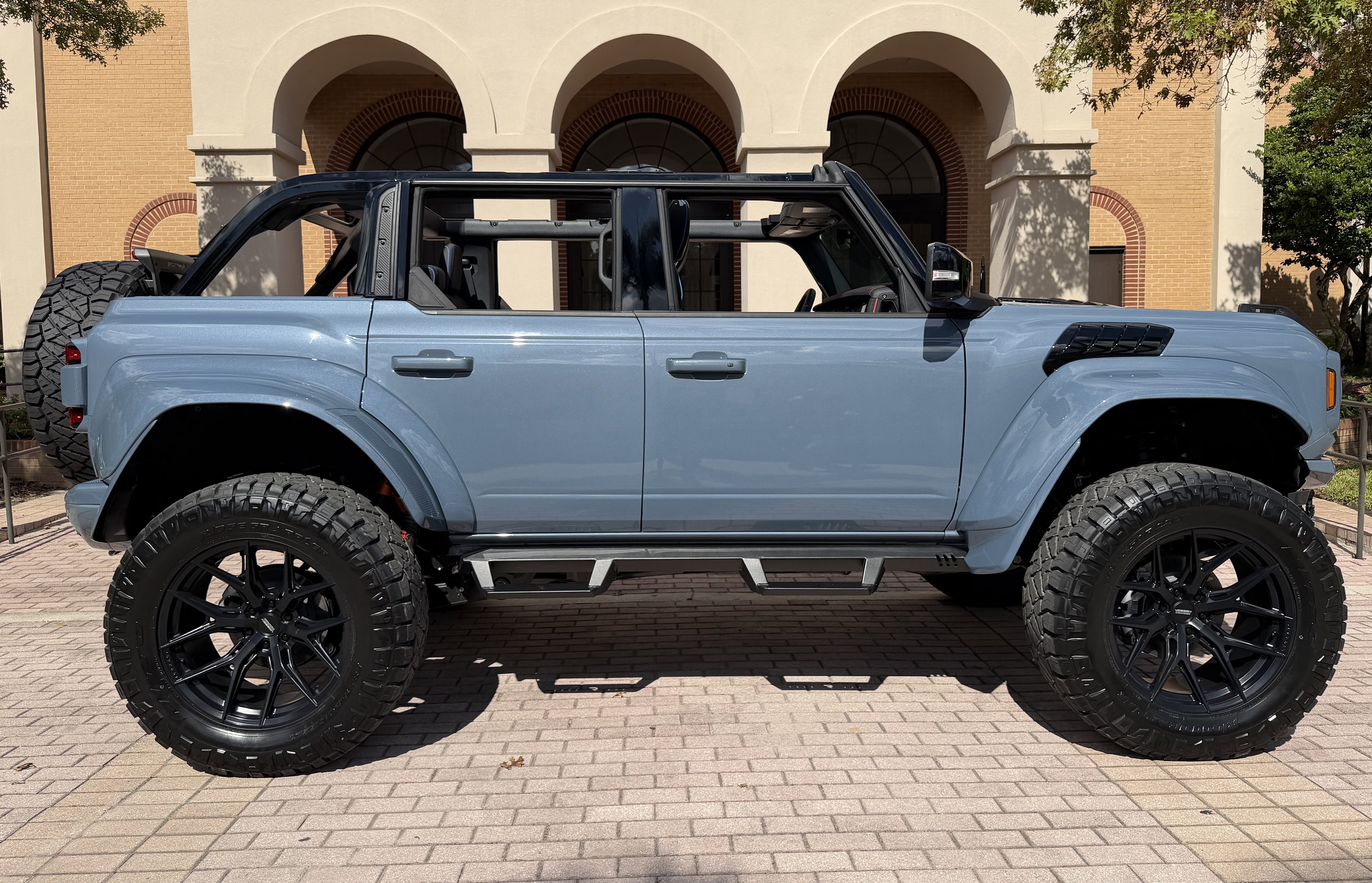 2025 Ford Bronco Raptor Luxury Package Custom Lifted