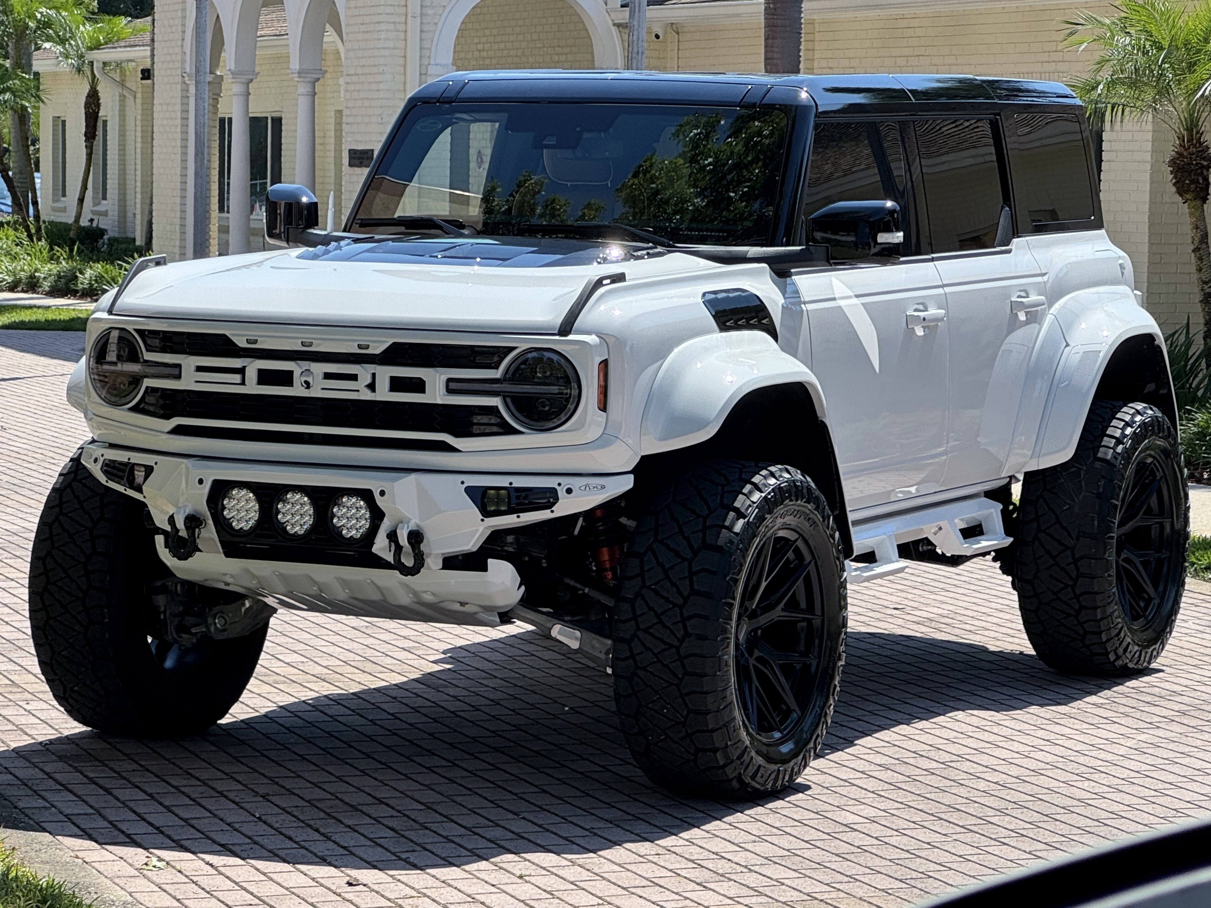 2025 Ford Bronco Raptor Luxury Package Custom Lifted
