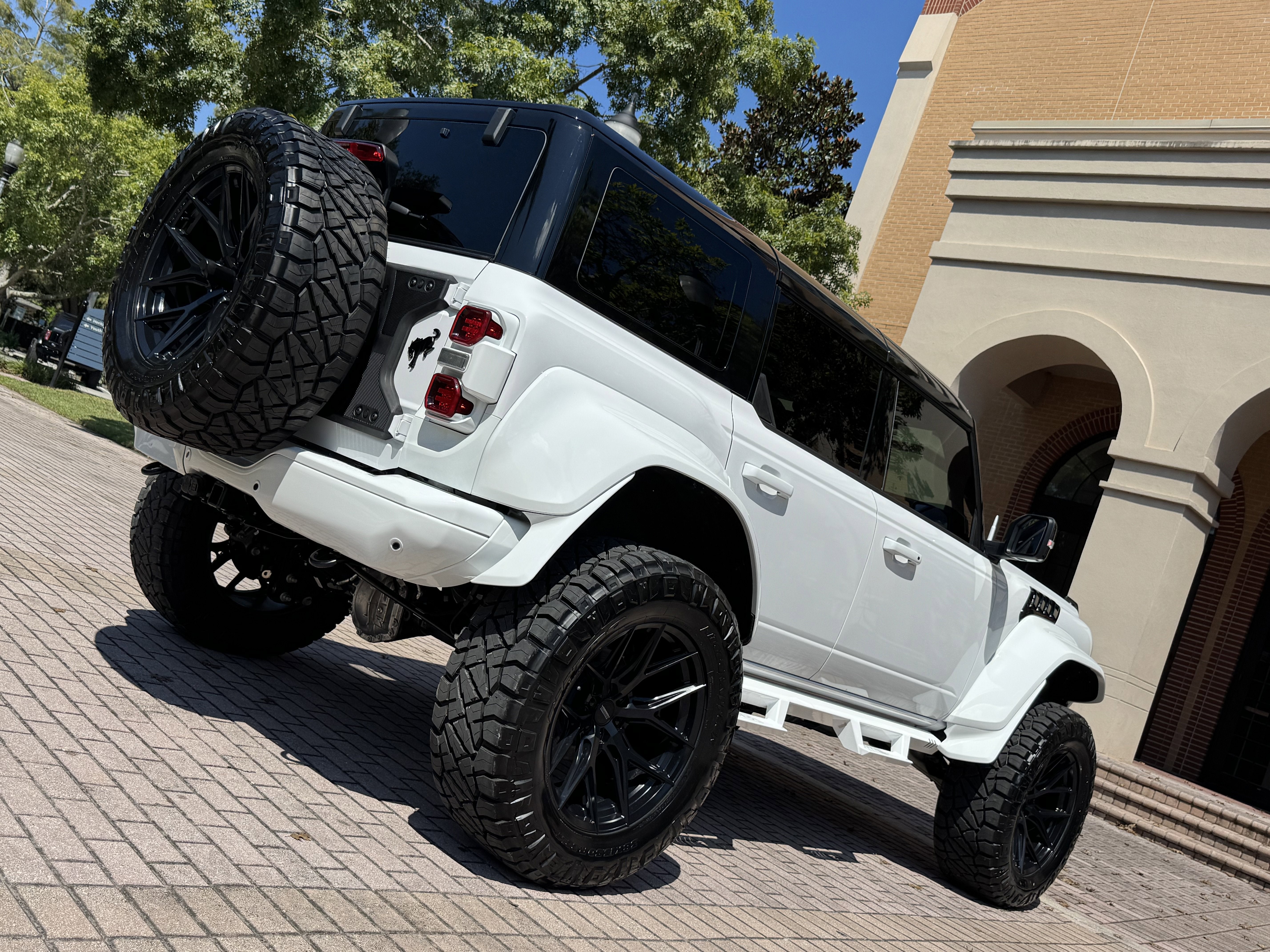 2025 Ford Bronco Raptor Black Appearance Luxury Package Custom Lifted