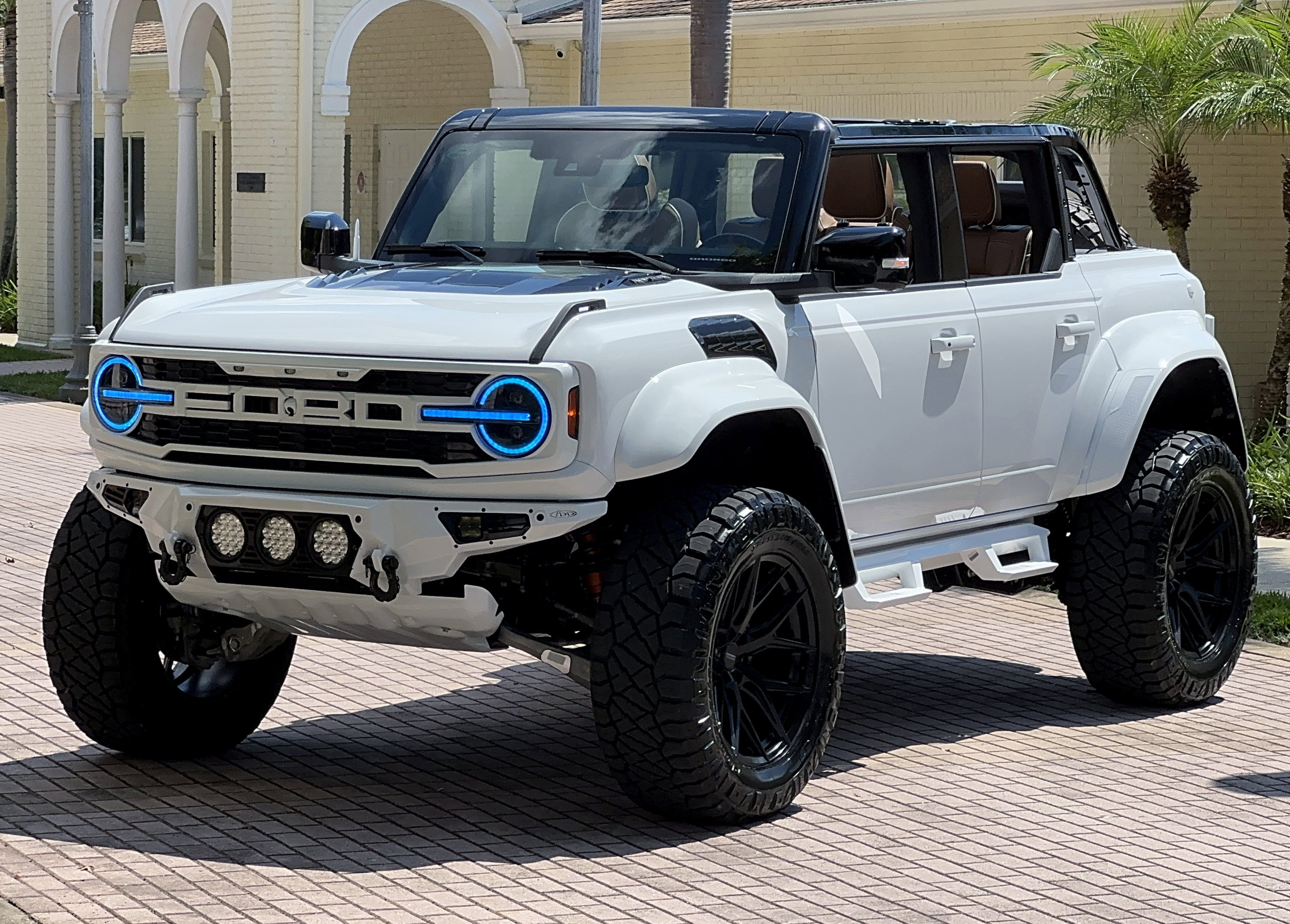 2025 Ford Bronco Raptor Black Appearance Luxury Package Custom Lifted