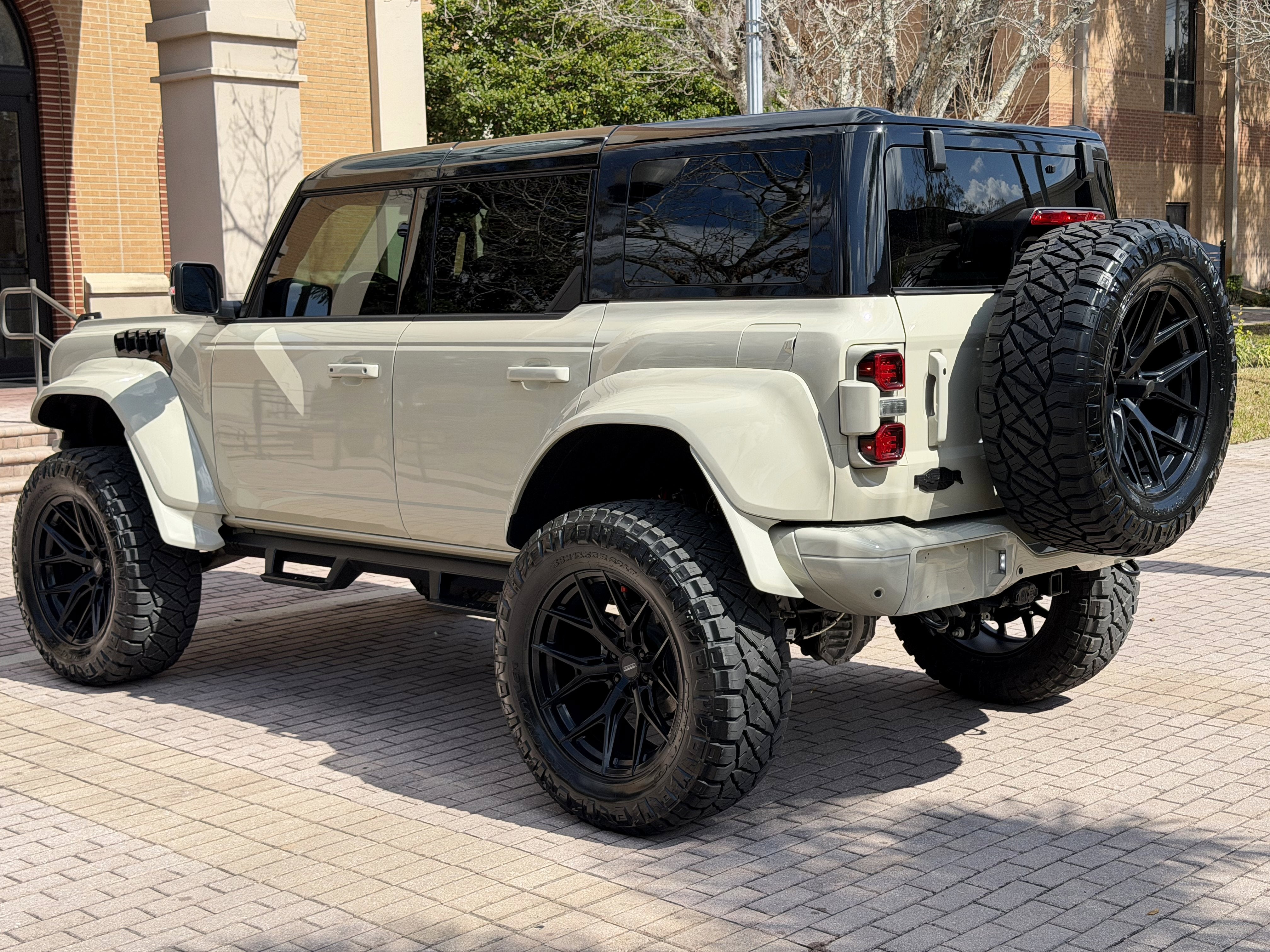 2025 Ford Bronco Raptor Black Appearance Luxury Package Custom Lifted