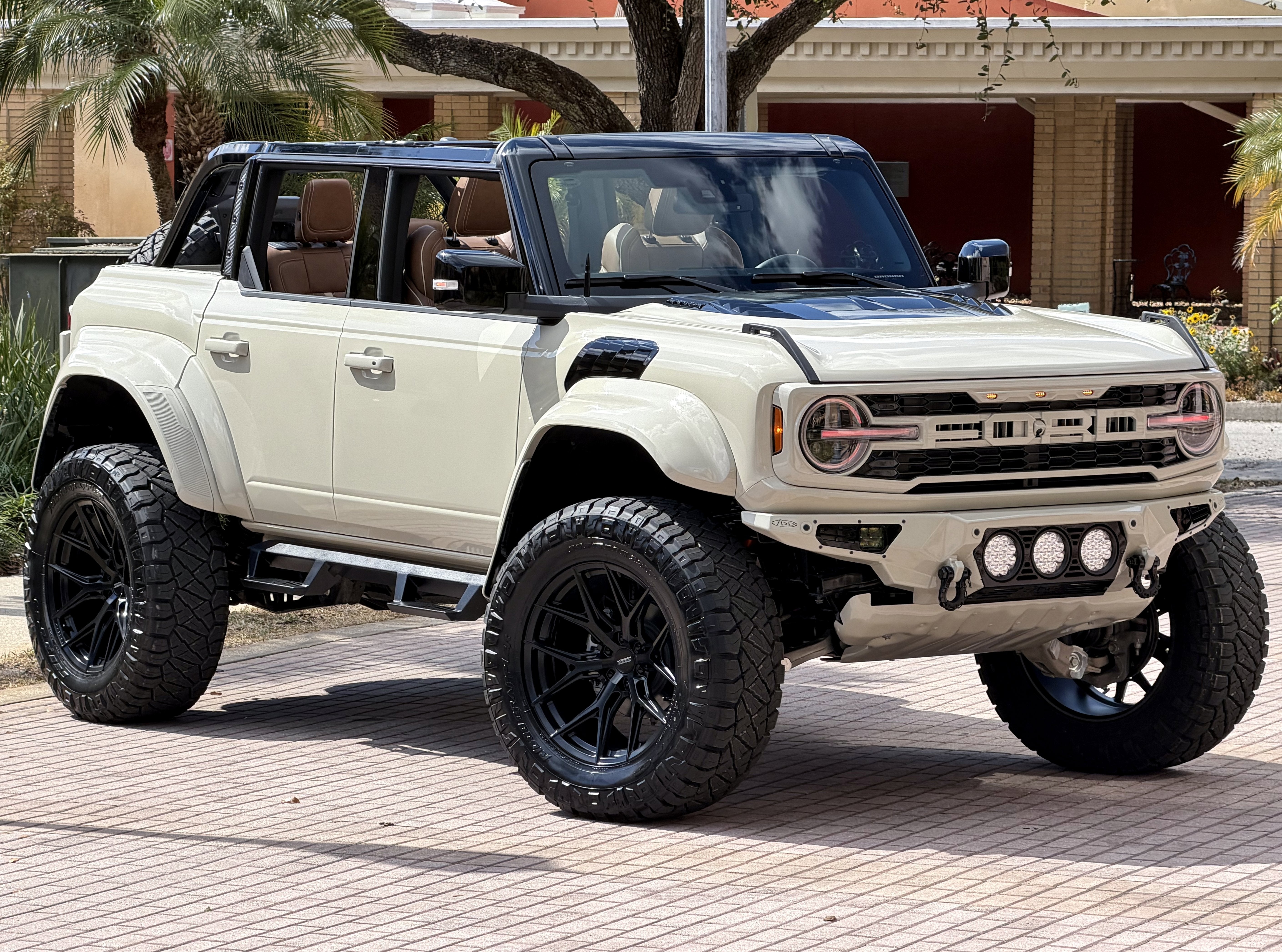 2025 Ford Bronco Raptor Black Appearance Luxury Package Custom Lifted