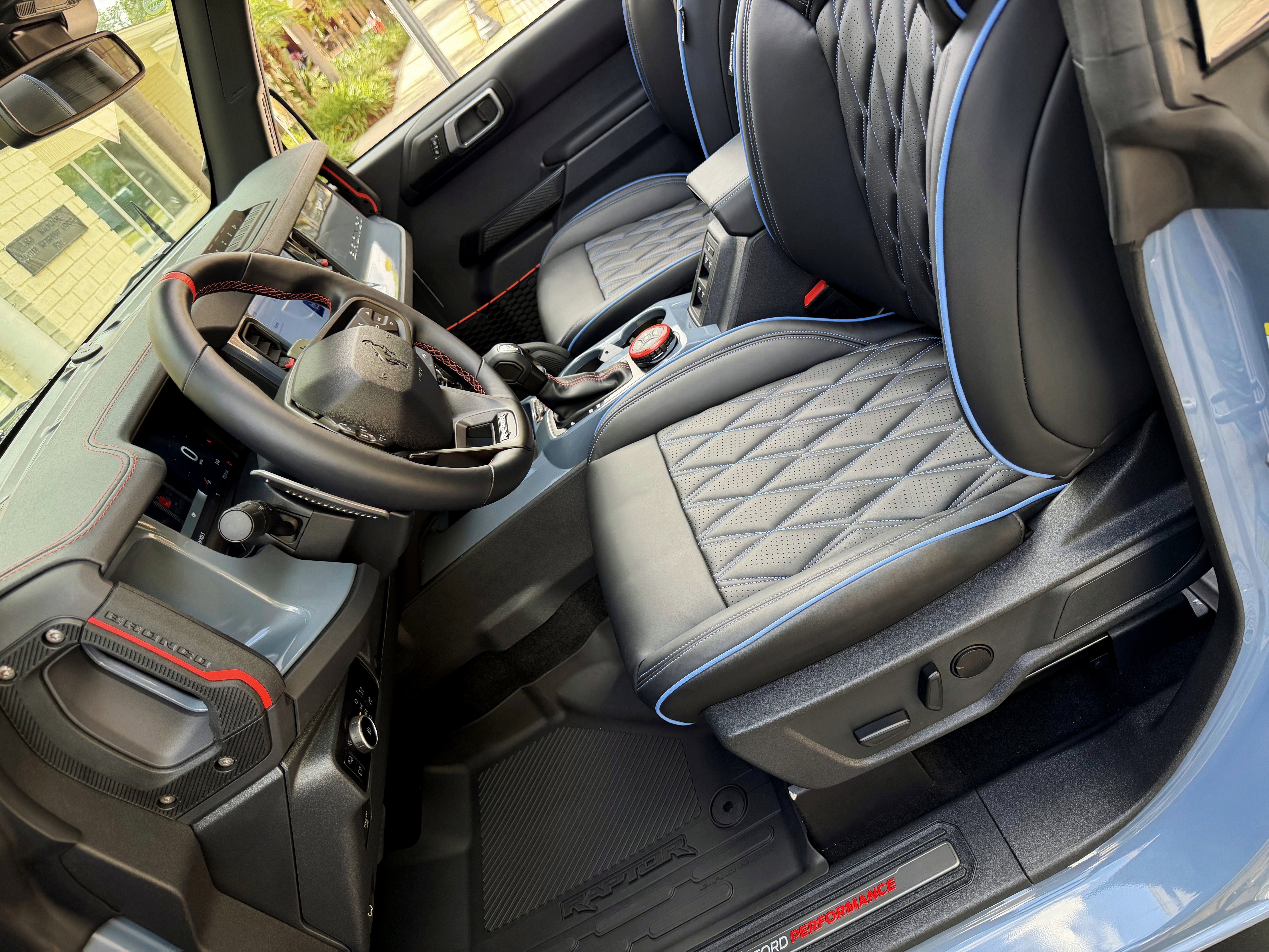 2025 Ford Bronco Raptor