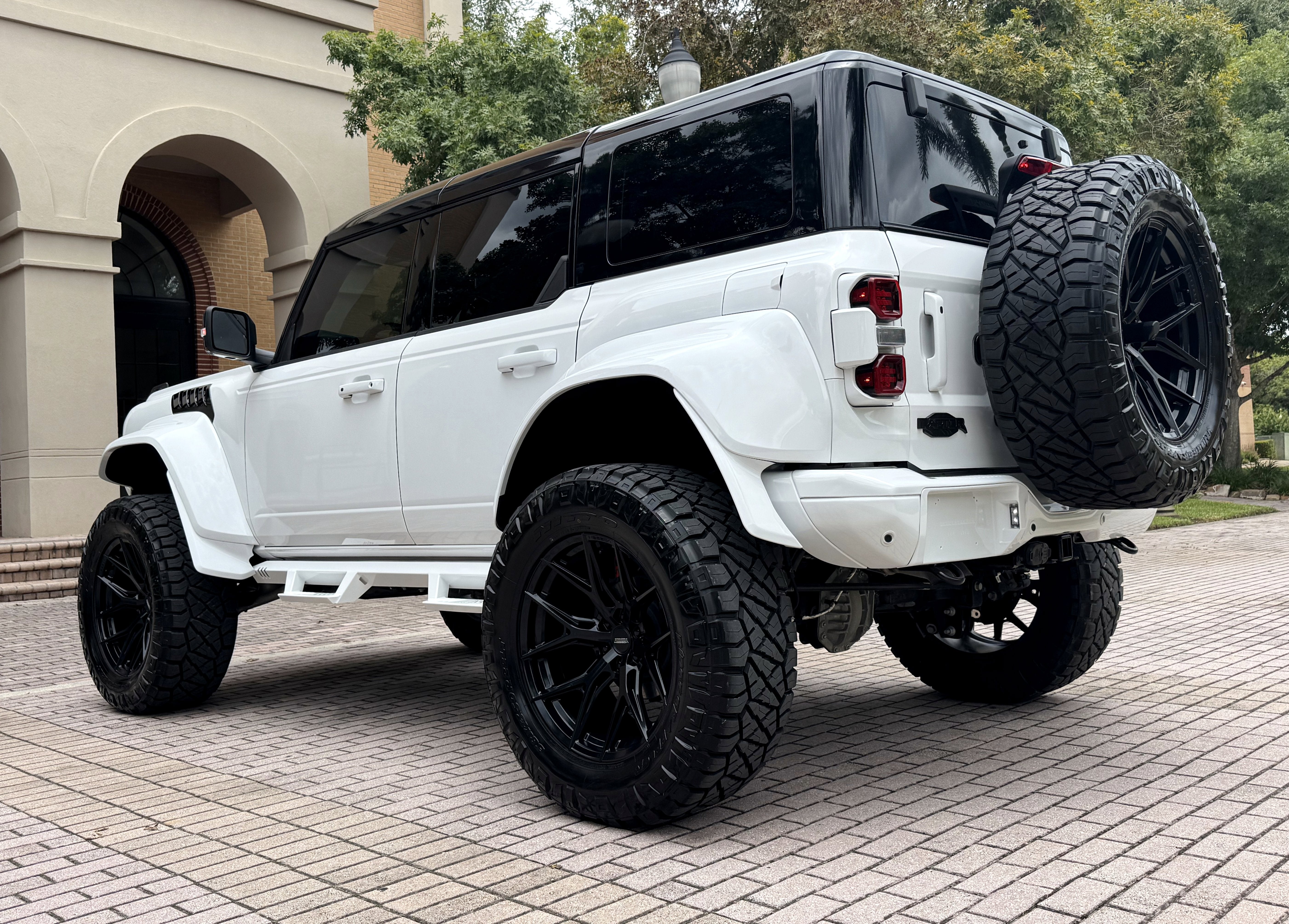 2024 Ford Bronco Raptor Luxury Package Custom Lifted