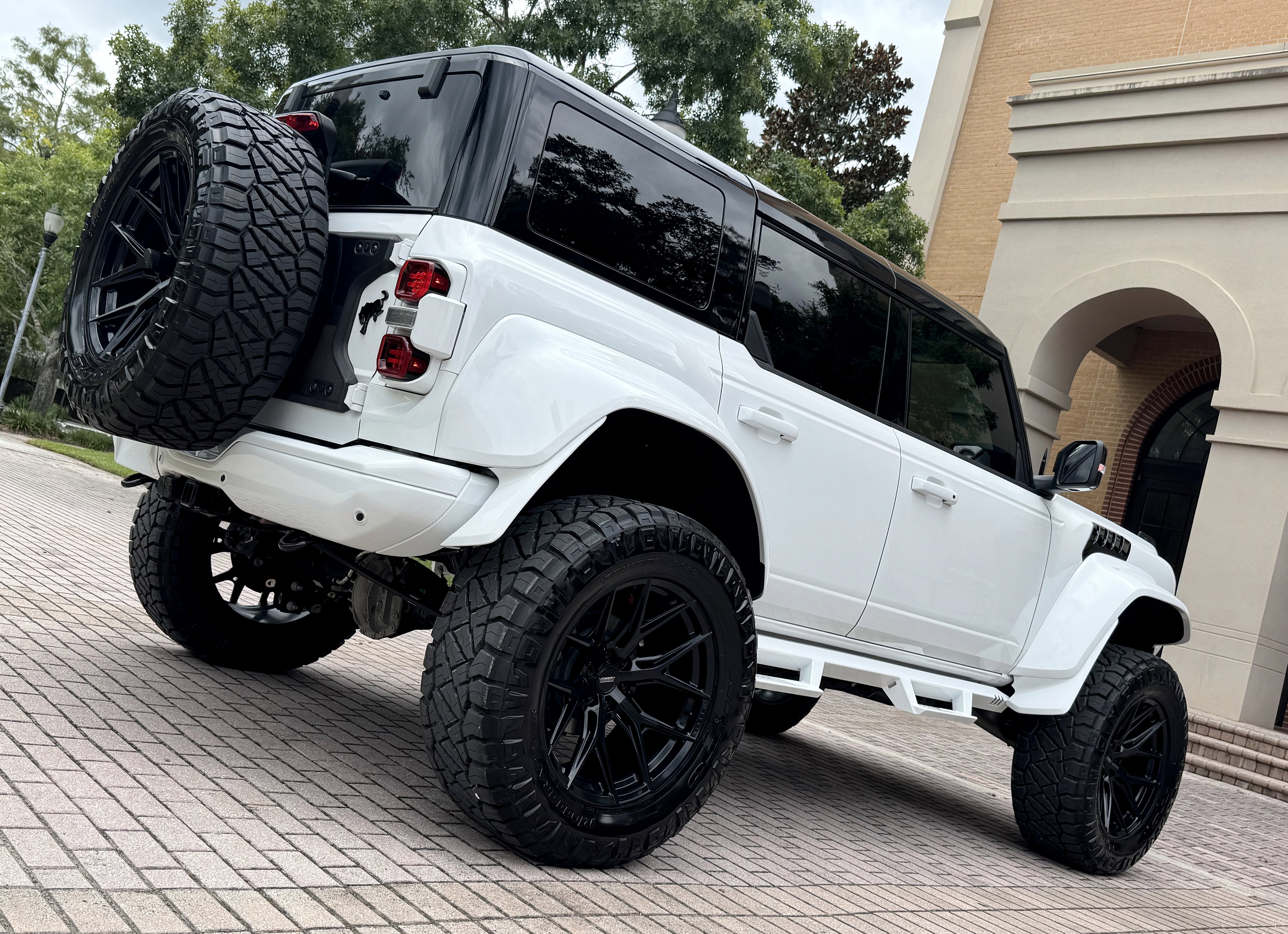2024 Ford Bronco Raptor Luxury Package Custom Lifted