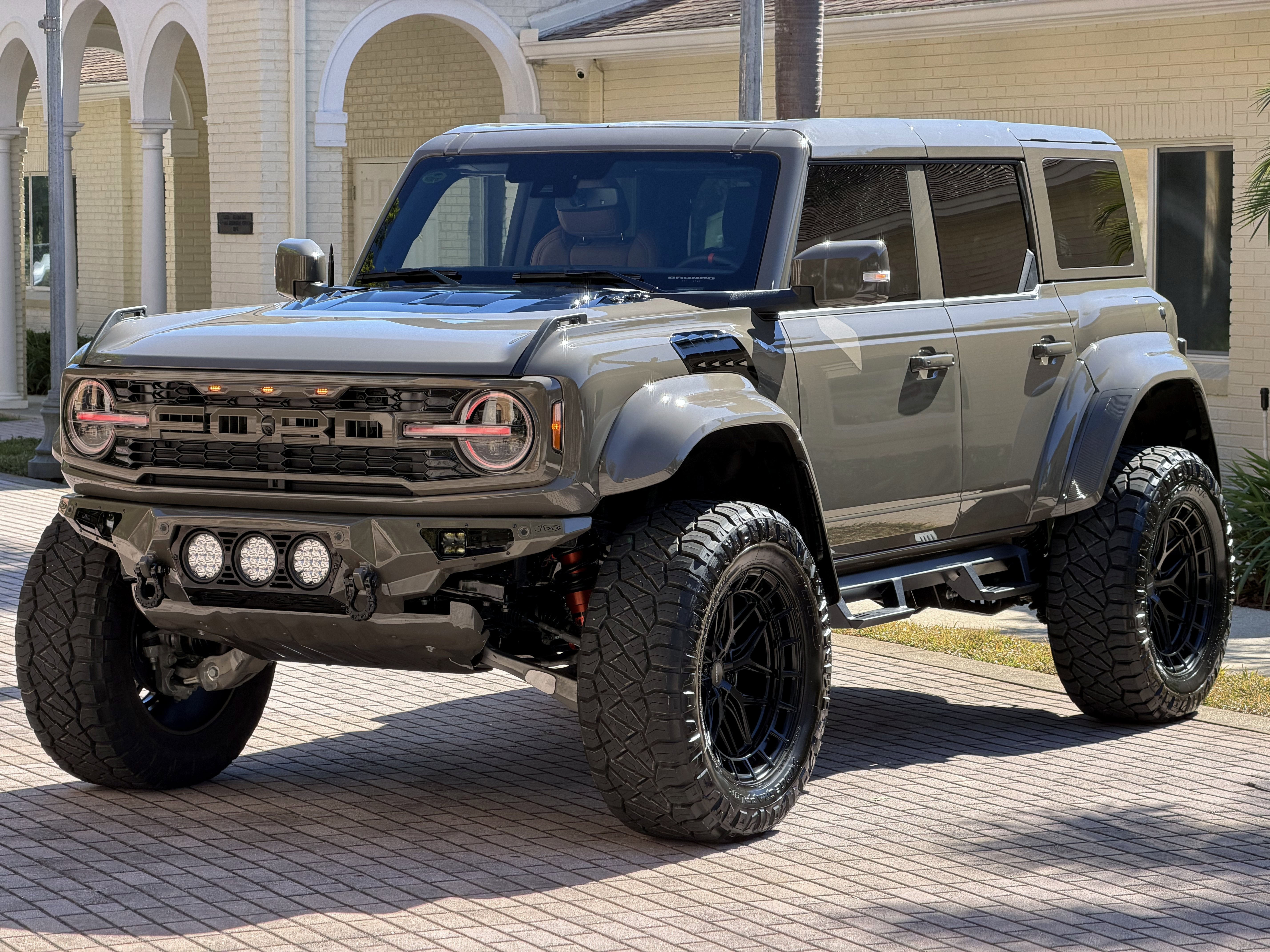 2025 Ford Bronco Raptor Luxury Package Custom Lifted