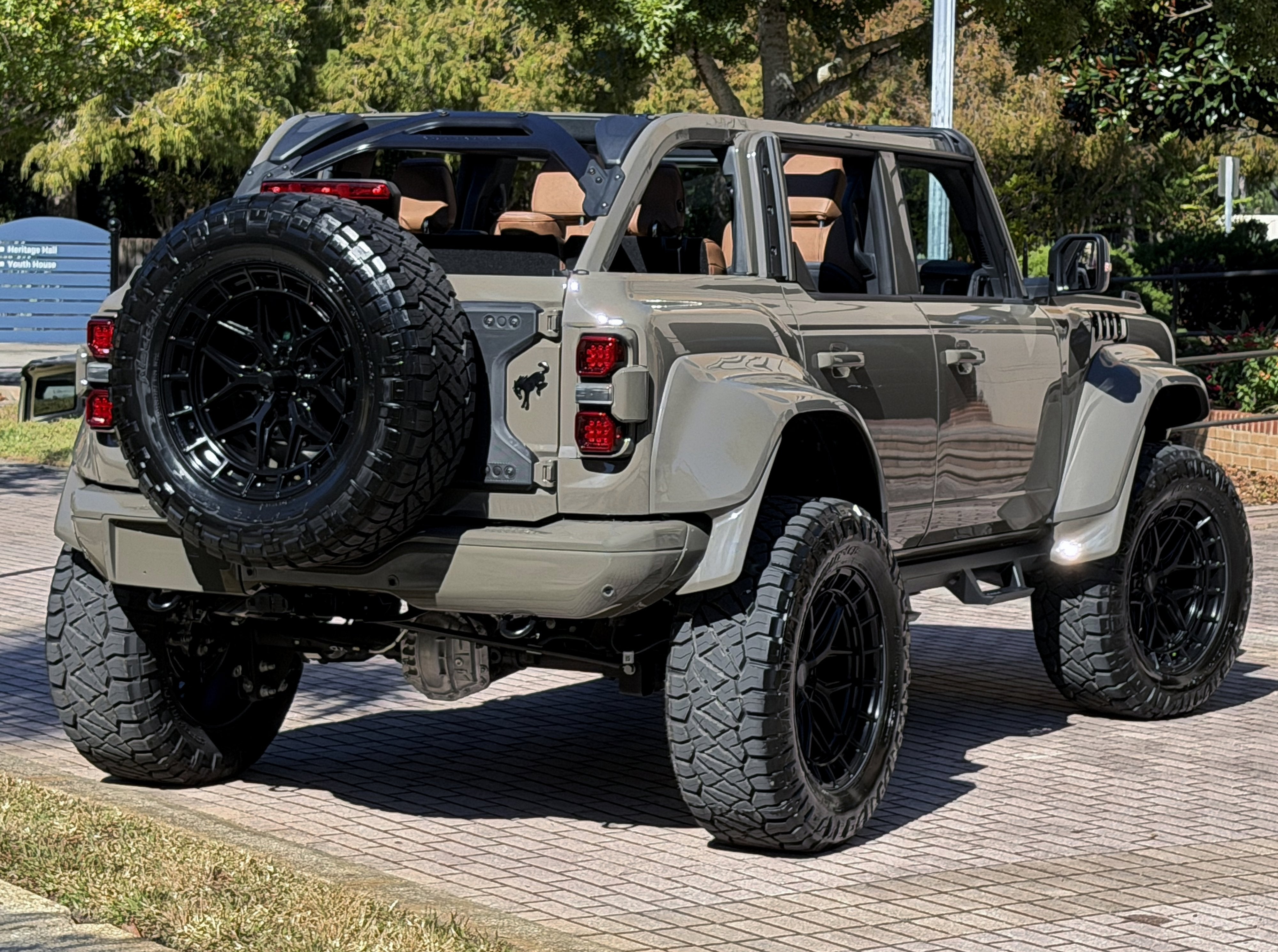 2025 Ford Bronco Raptor Luxury Package Custom Lifted