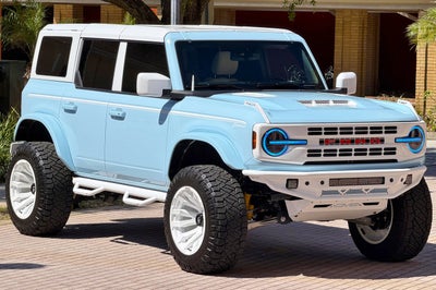 2025 Ford Bronco v6 Heritage Edition Robin's Egg Blue Hard Top Custom Lifted