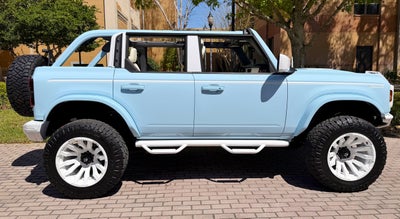 2025 Ford Bronco v6 Heritage Edition Robin's Egg Blue Hard Top Custom Lifted