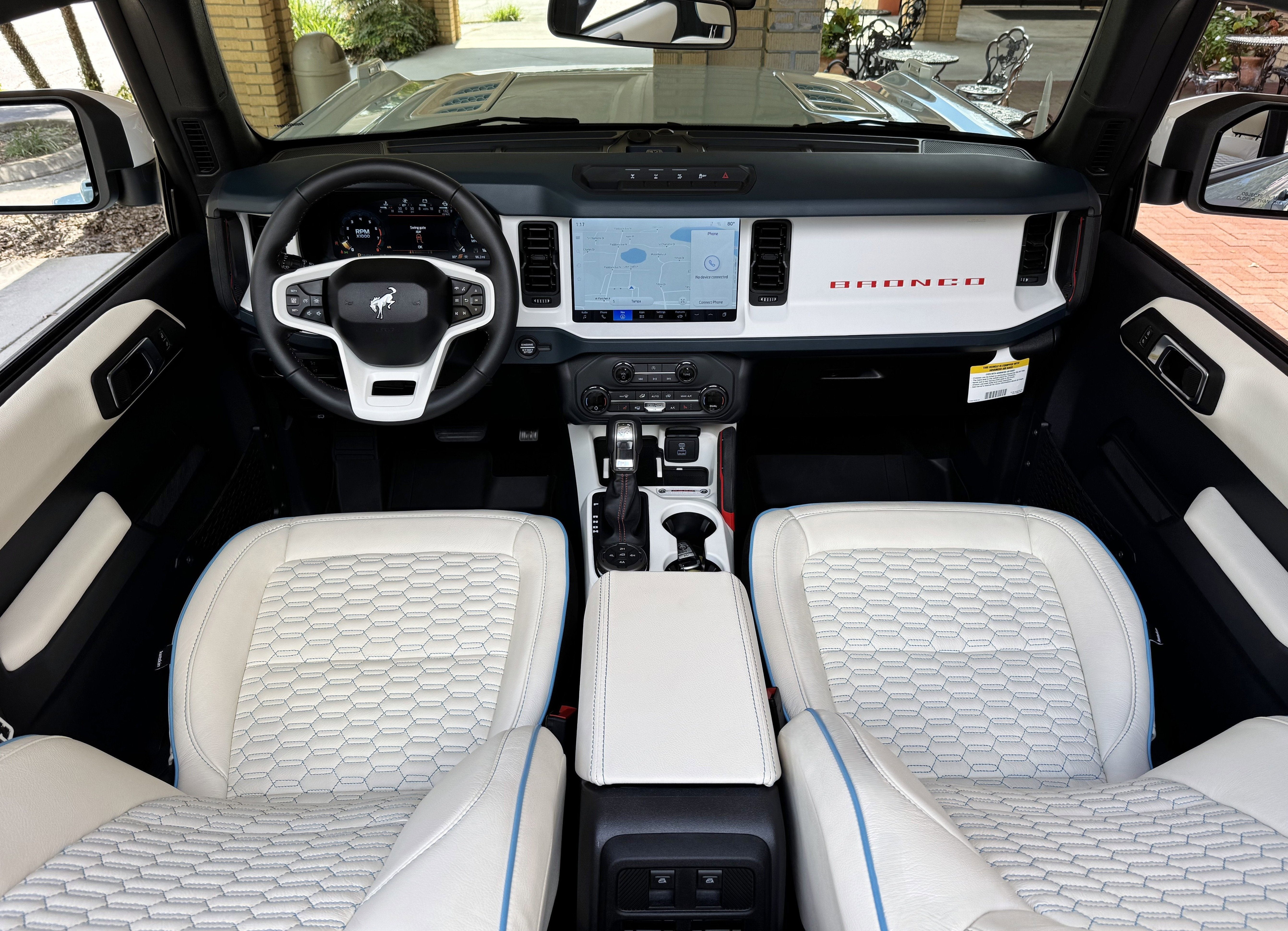 2025 Ford Bronco v6 Heritage Edition Robin's Egg Blue Hard Top Custom Lifted