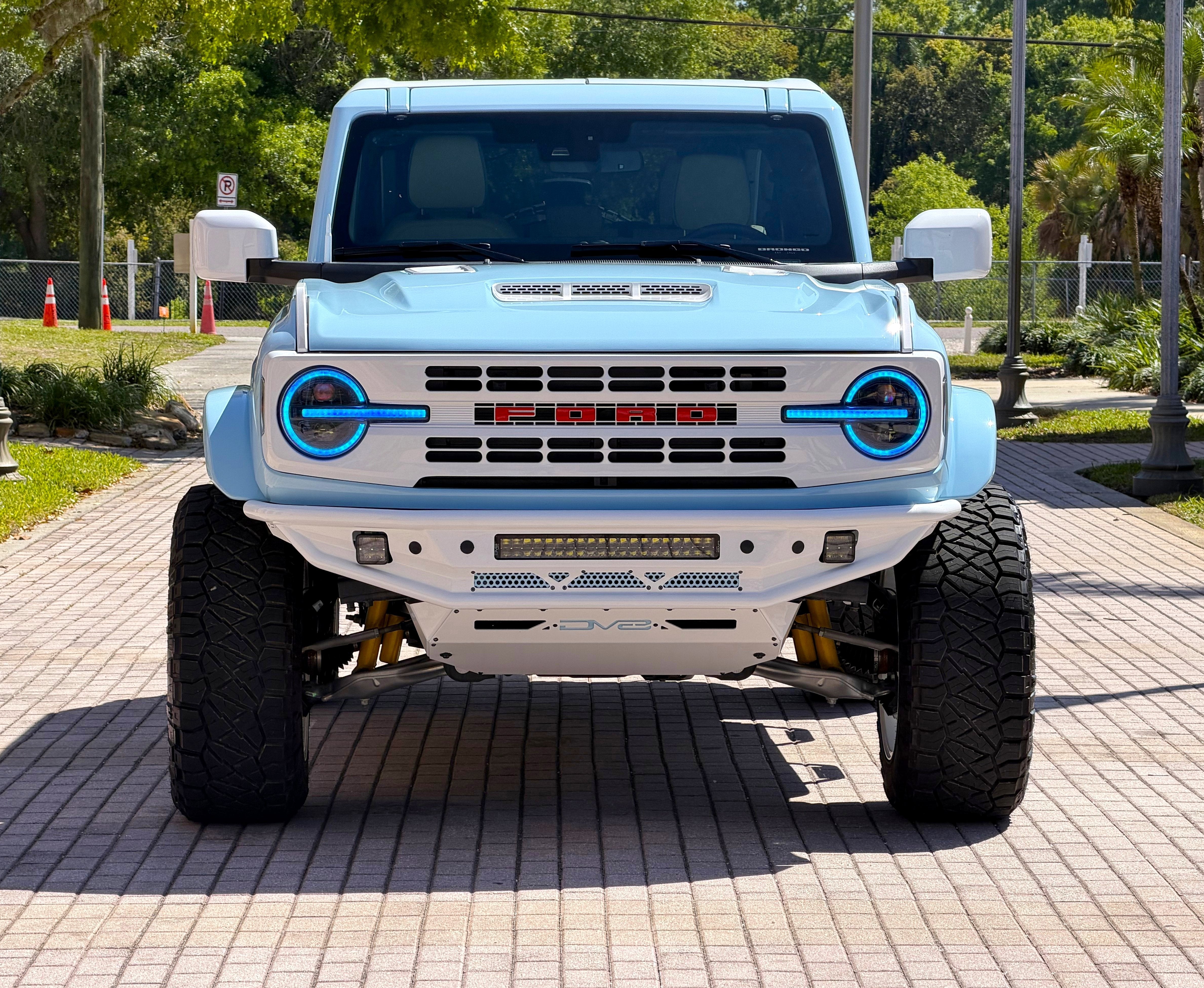 2025 Ford Bronco v6 Heritage Edition Robin's Egg Blue Hard Top Custom Lifted