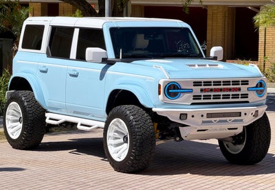 2025 Ford Bronco v6 Heritage Edition Robin's Egg Blue Hard Top Custom Lifted