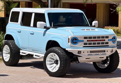 2025 Ford Bronco v6 Heritage Edition Robin's Egg Blue Hard Top Custom Lifted