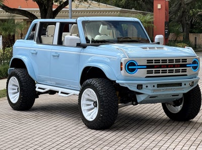 2025 Ford Bronco v6 Heritage Edition Robin's Egg Blue Hard Top Custom Lifted
