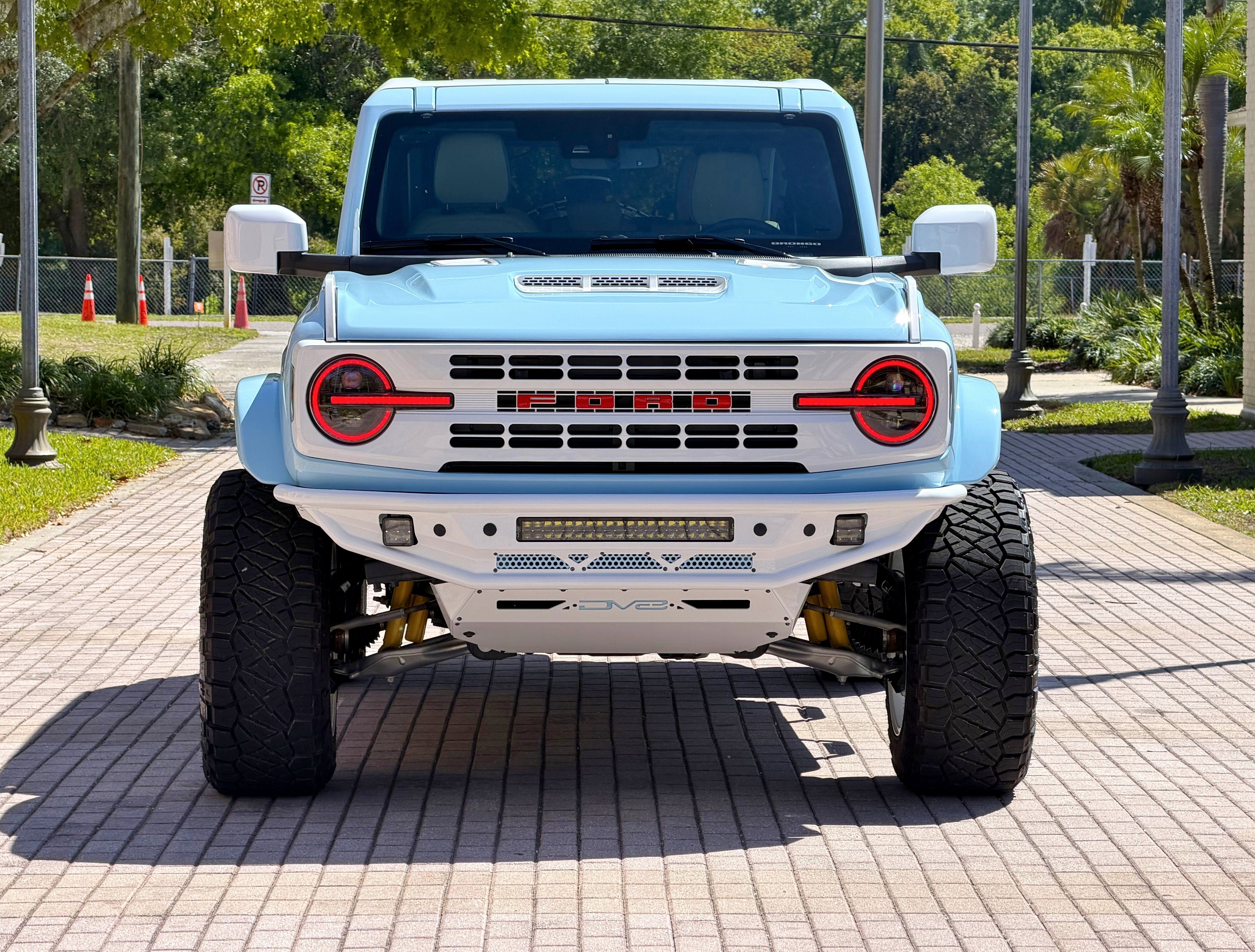 2025 Ford Bronco v6 Heritage Edition Robin's Egg Blue Hard Top Custom Lifted