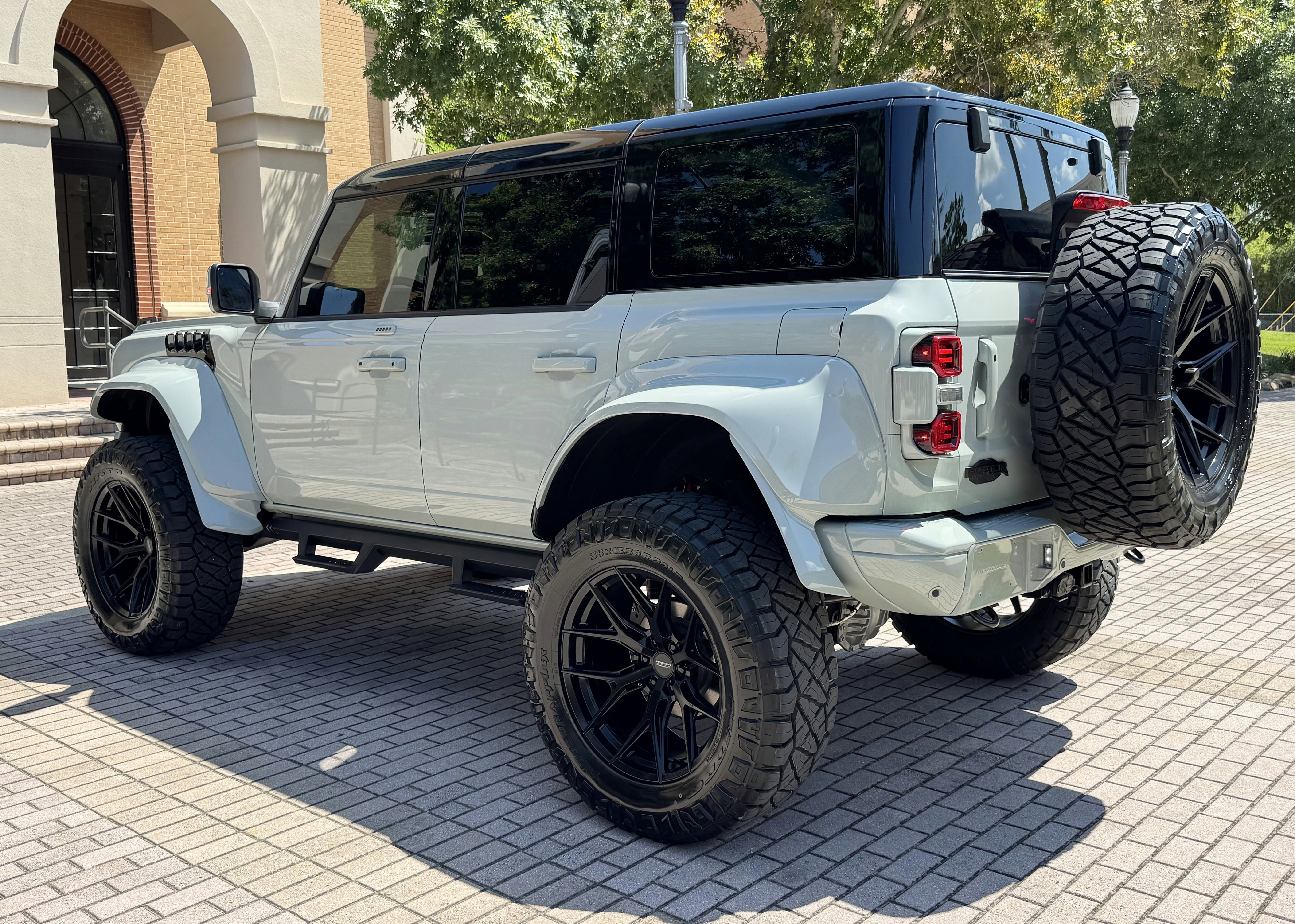 2023 Ford Bronco Raptor Luxury Package Custom Lifted