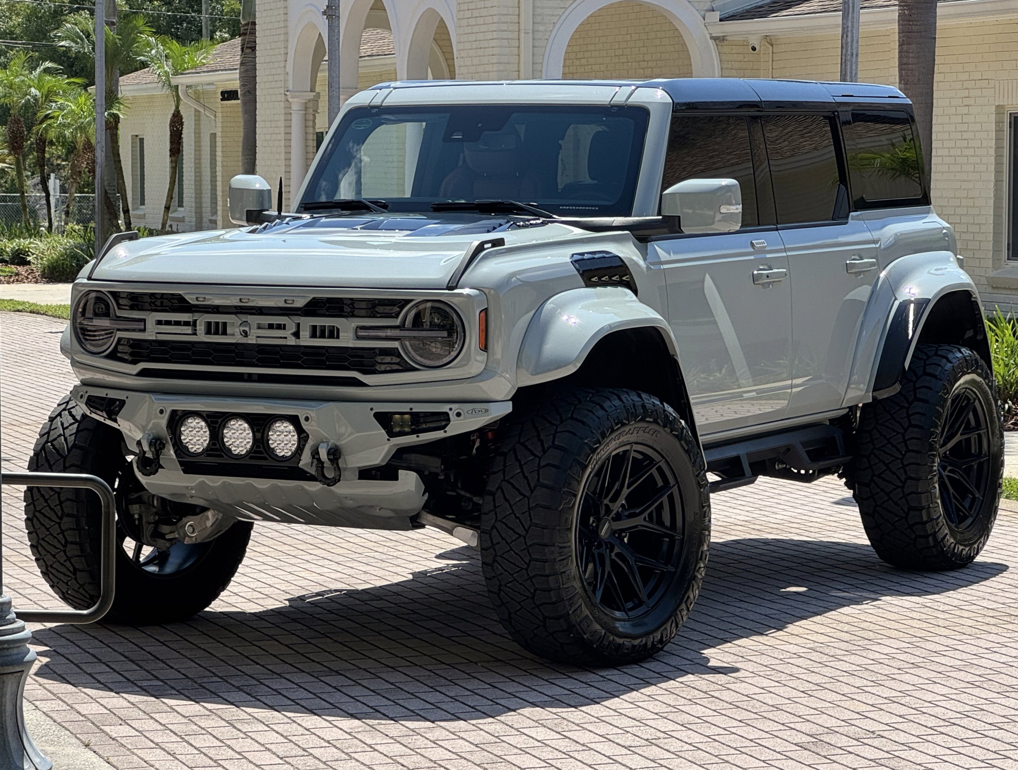2023 Ford Bronco Raptor Luxury Package Custom Lifted