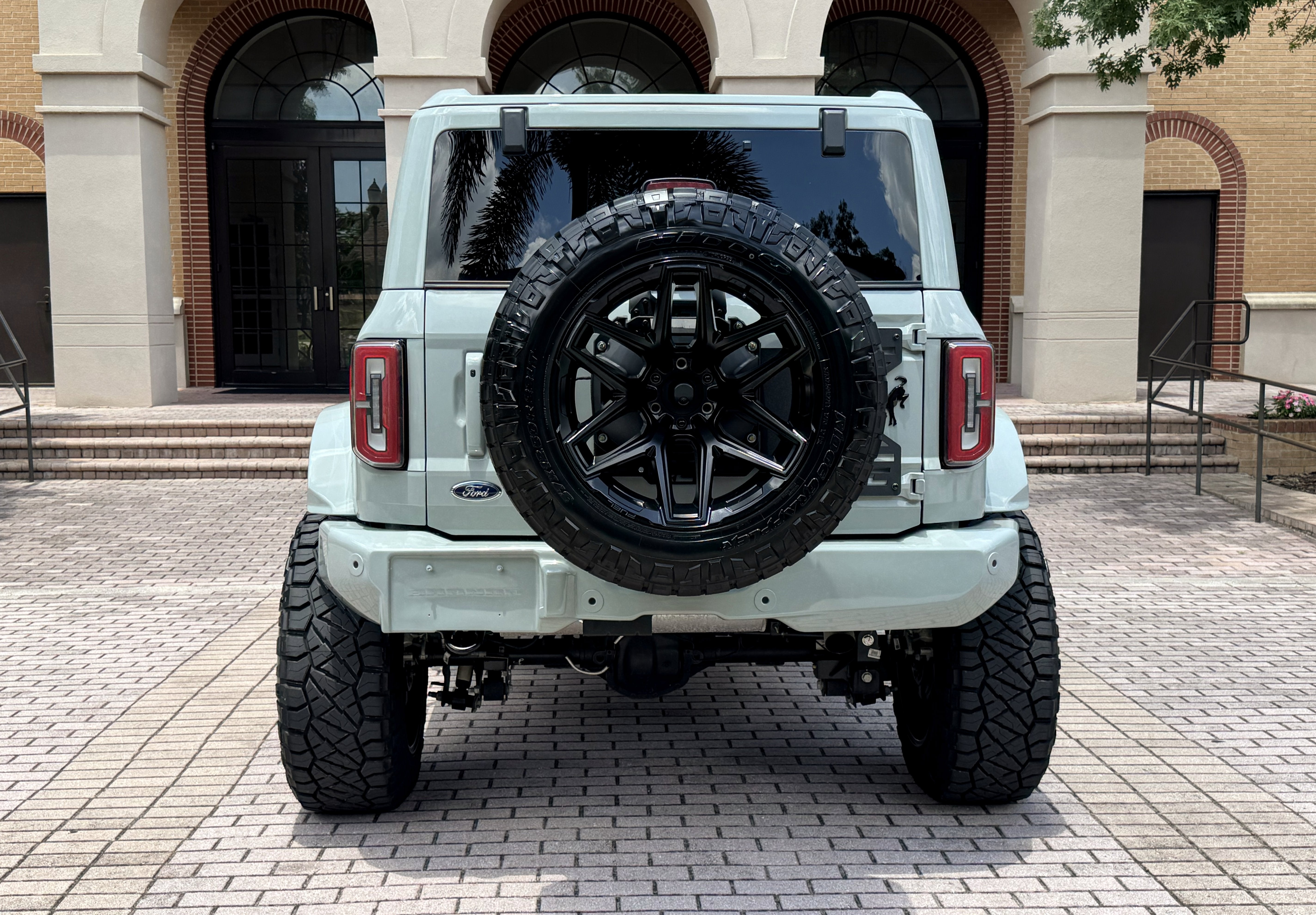 2024 Ford Bronco Outer Banks V6 Luxury Package Hard Top Custom Lifted