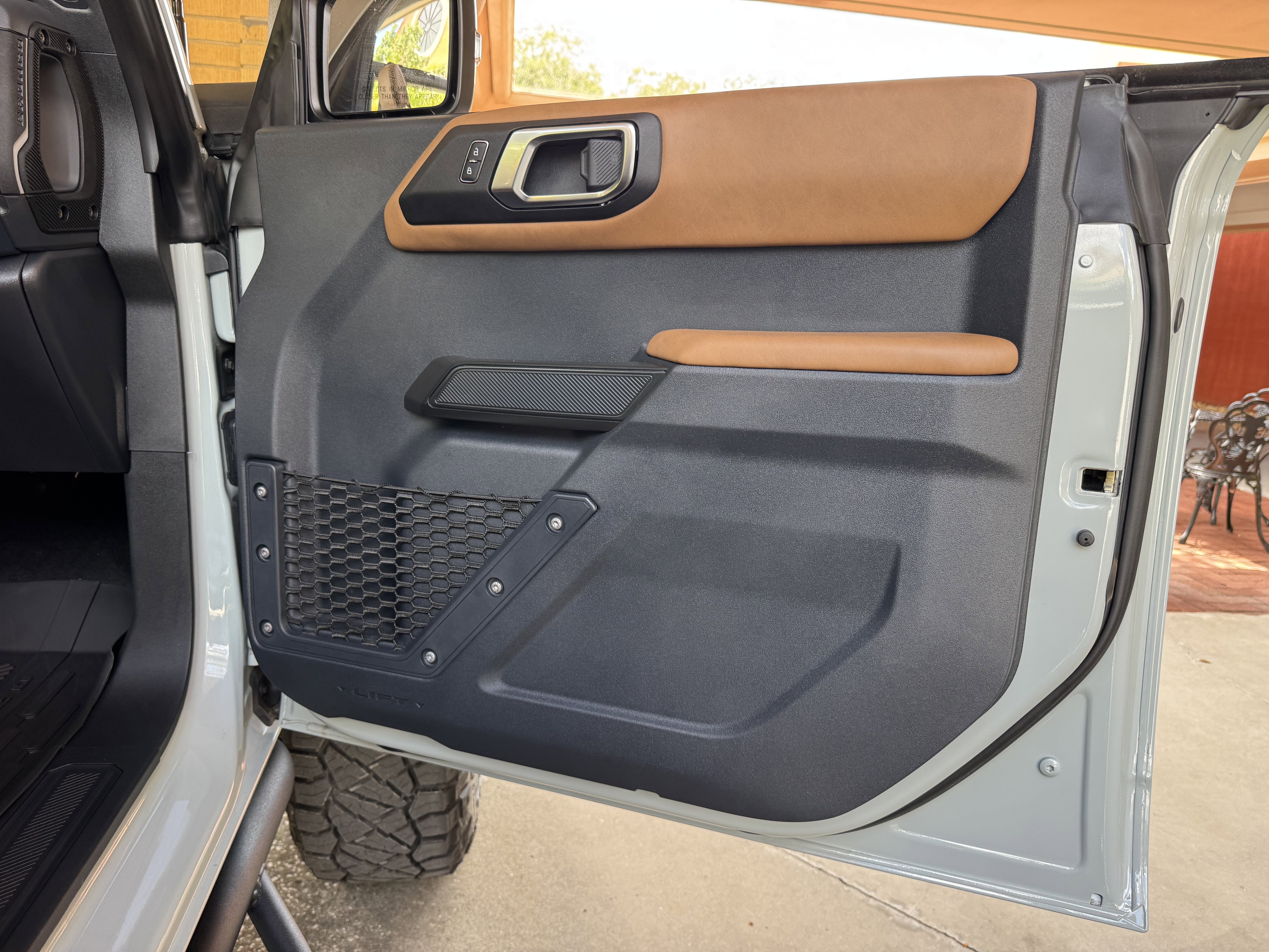 2024 Ford Bronco Outer Banks V6 Luxury Package Hard Top Custom Lifted