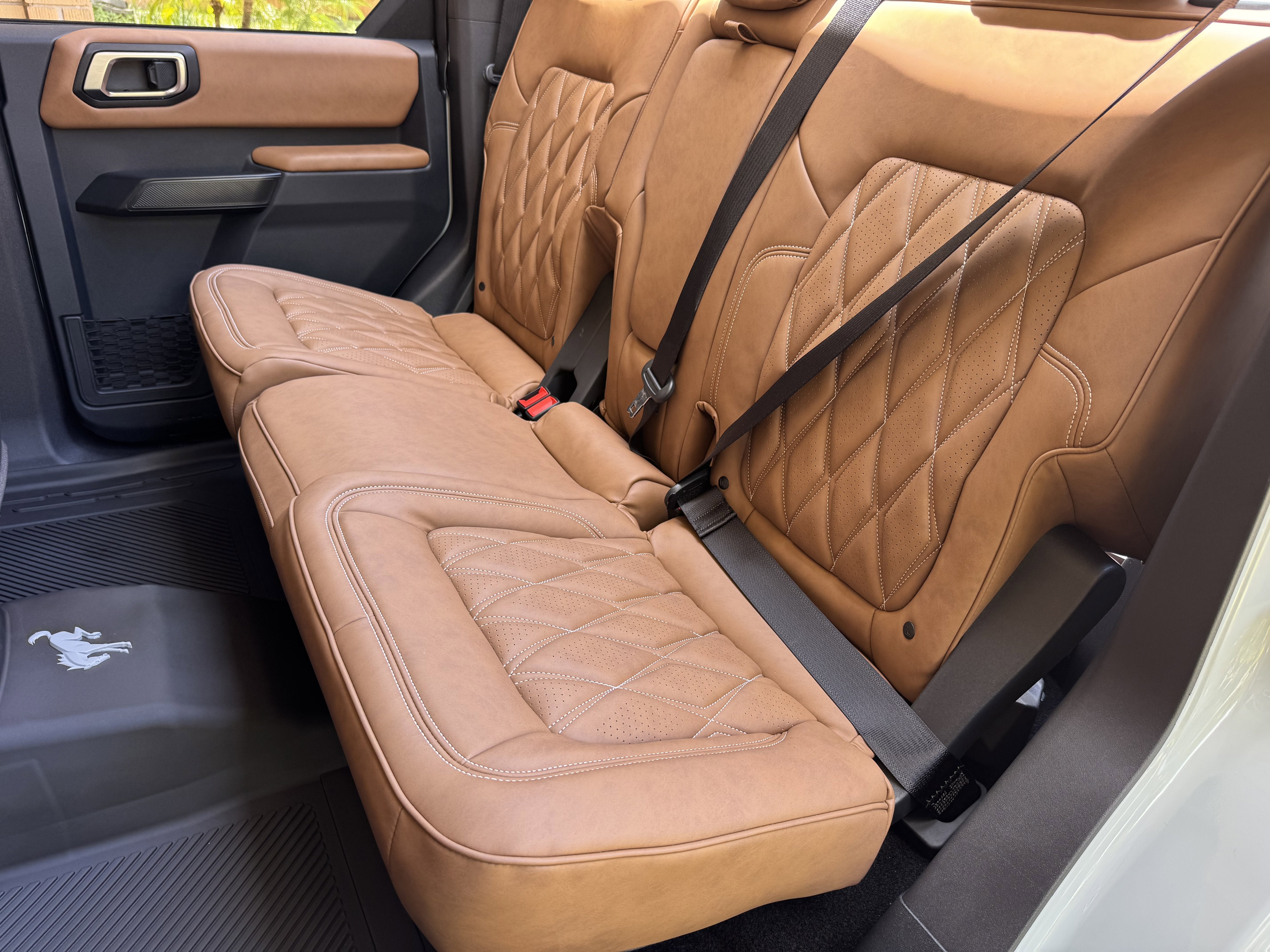 2024 Ford Bronco Outer Banks V6 Luxury Package Hard Top Custom Lifted