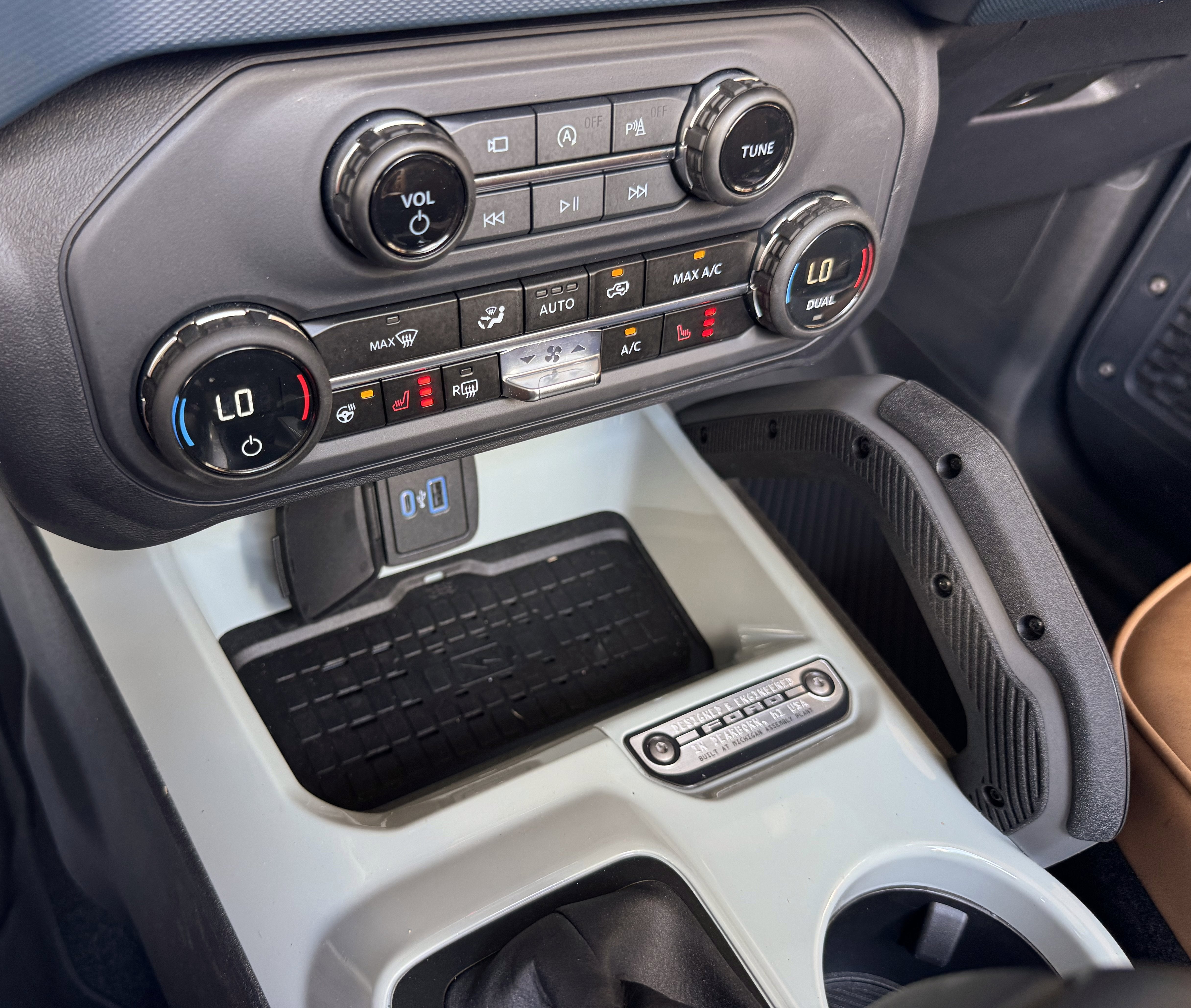 2024 Ford Bronco Outer Banks V6 Luxury Package Hard Top Custom Lifted