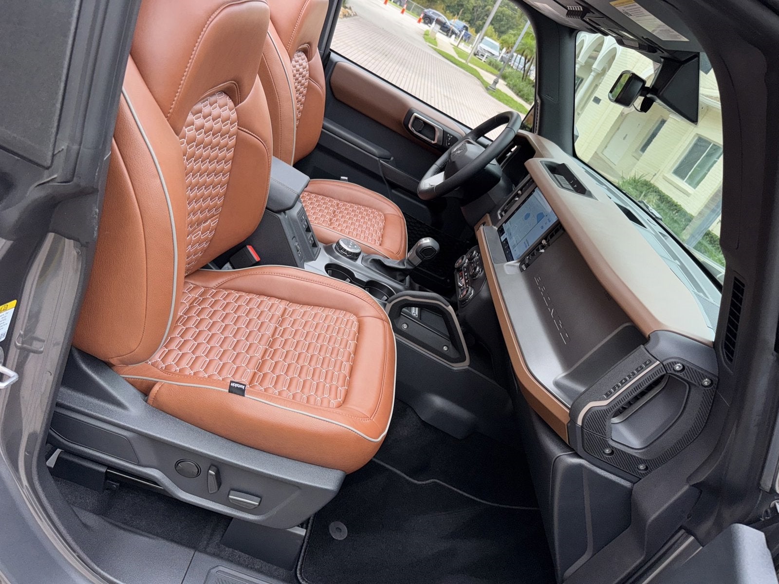 2024 Ford Bronco Outer Banks V6 Hard Top