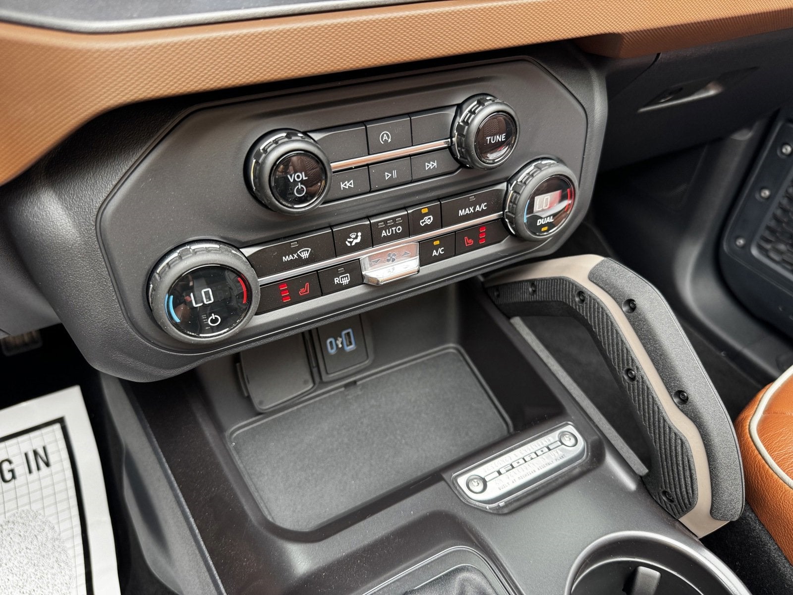 2024 Ford Bronco Outer Banks V6 Hard Top