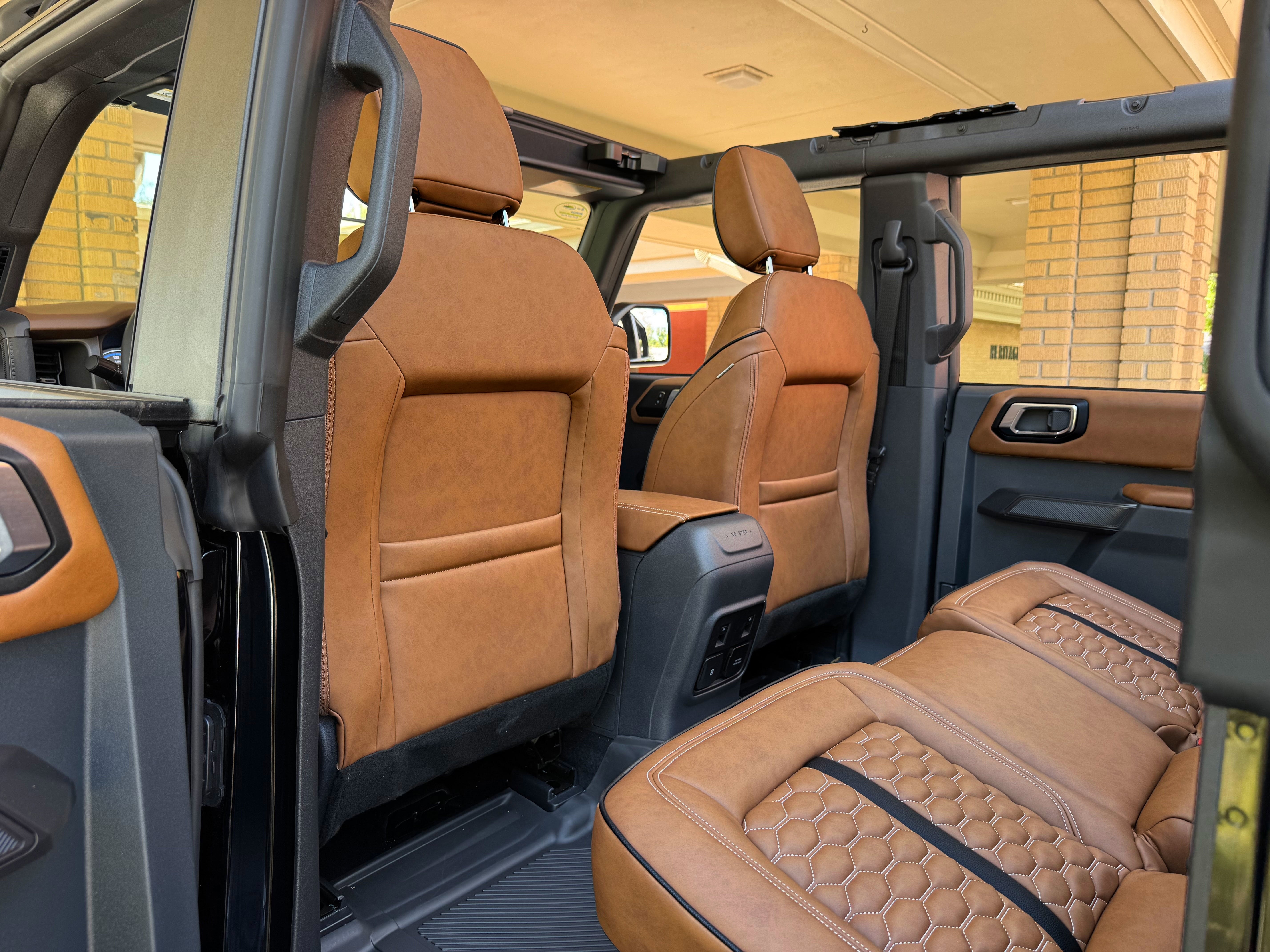 2024 Ford Bronco Outer Banks V6 Luxury Pkg Hard Top Custom Lifted