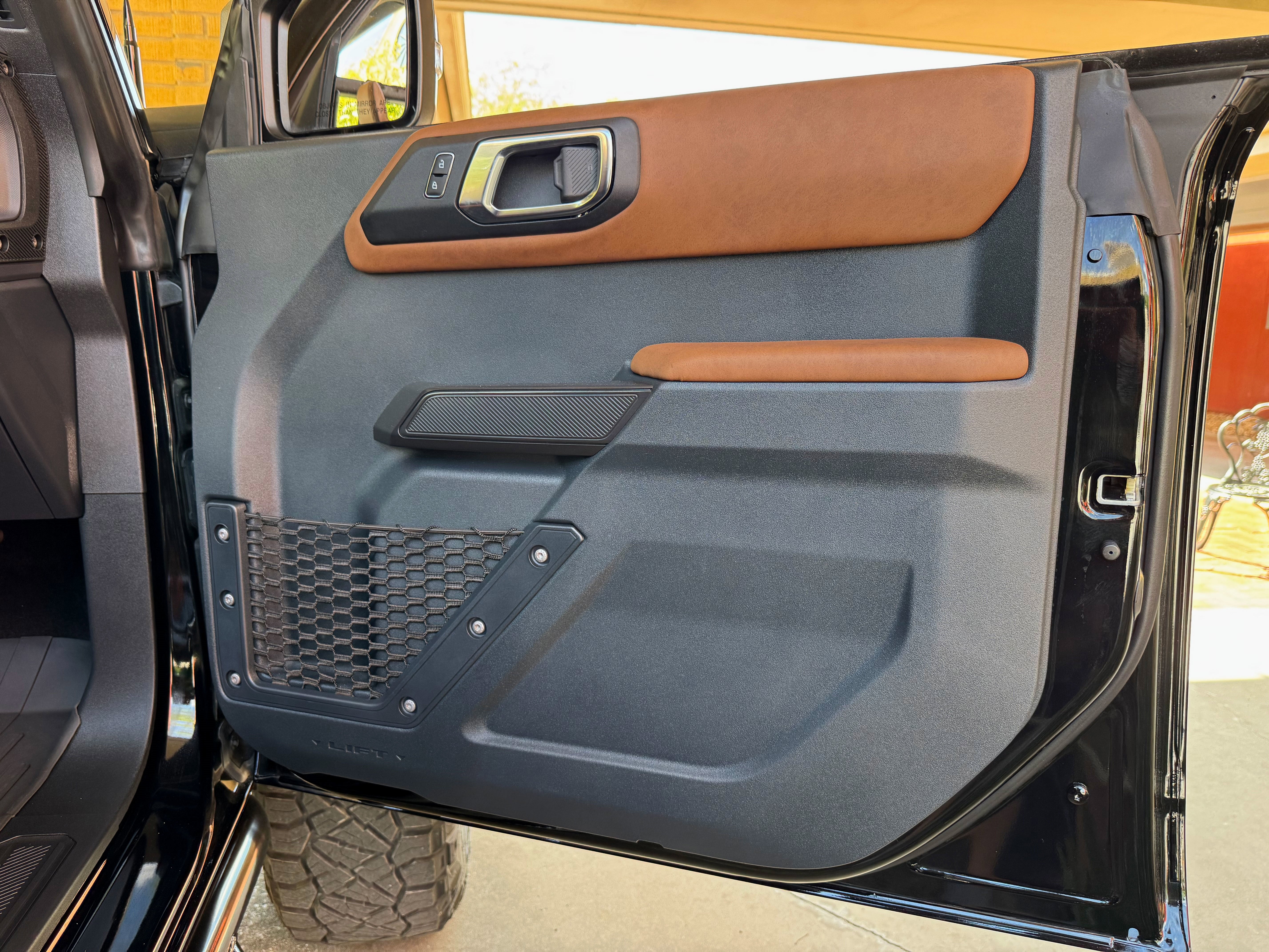 2024 Ford Bronco Outer Banks V6 Luxury Pkg Hard Top Custom Lifted