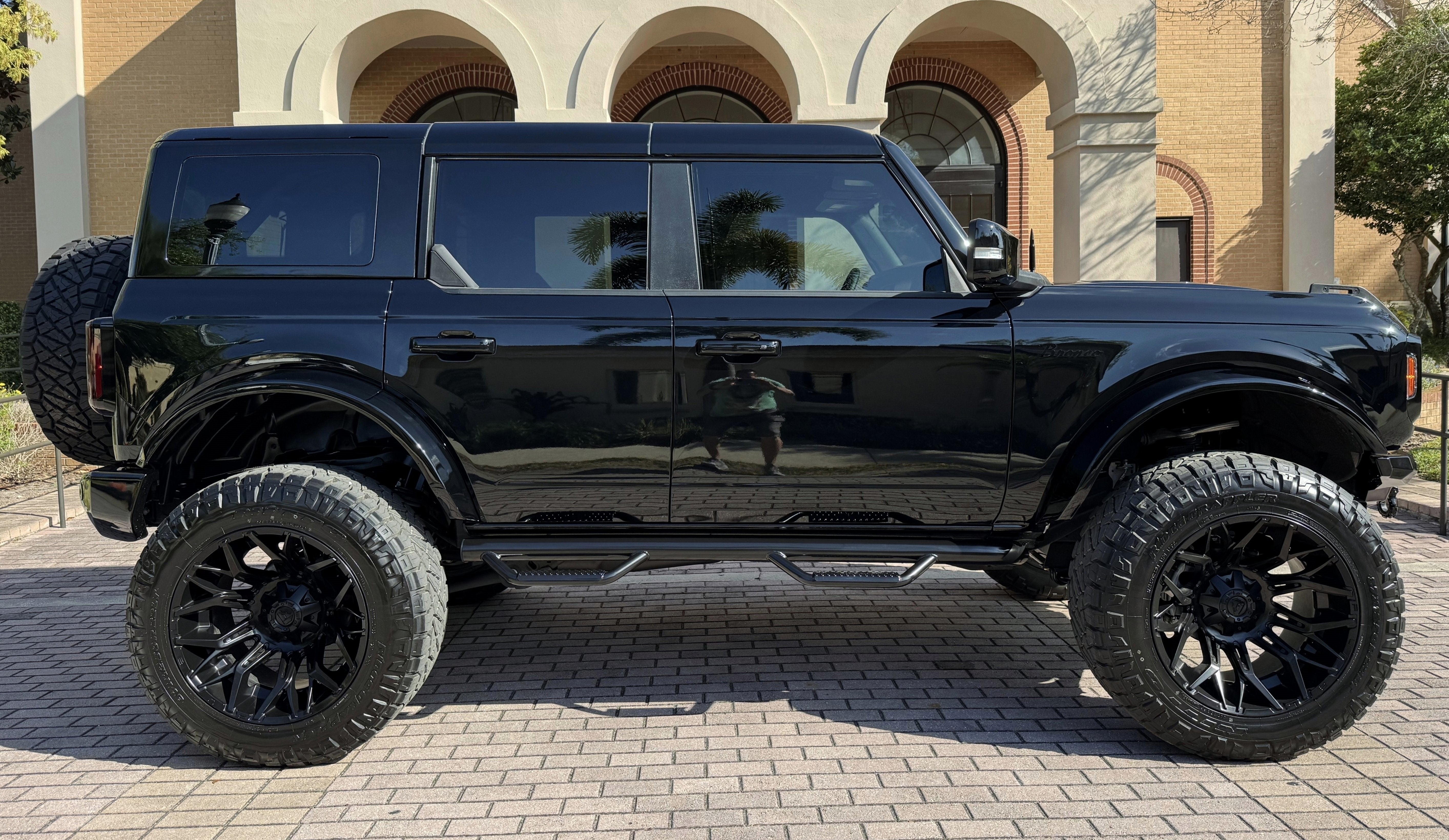 2024 Ford Bronco Outer Banks V6 Luxury Pkg Hard Top Custom Lifted